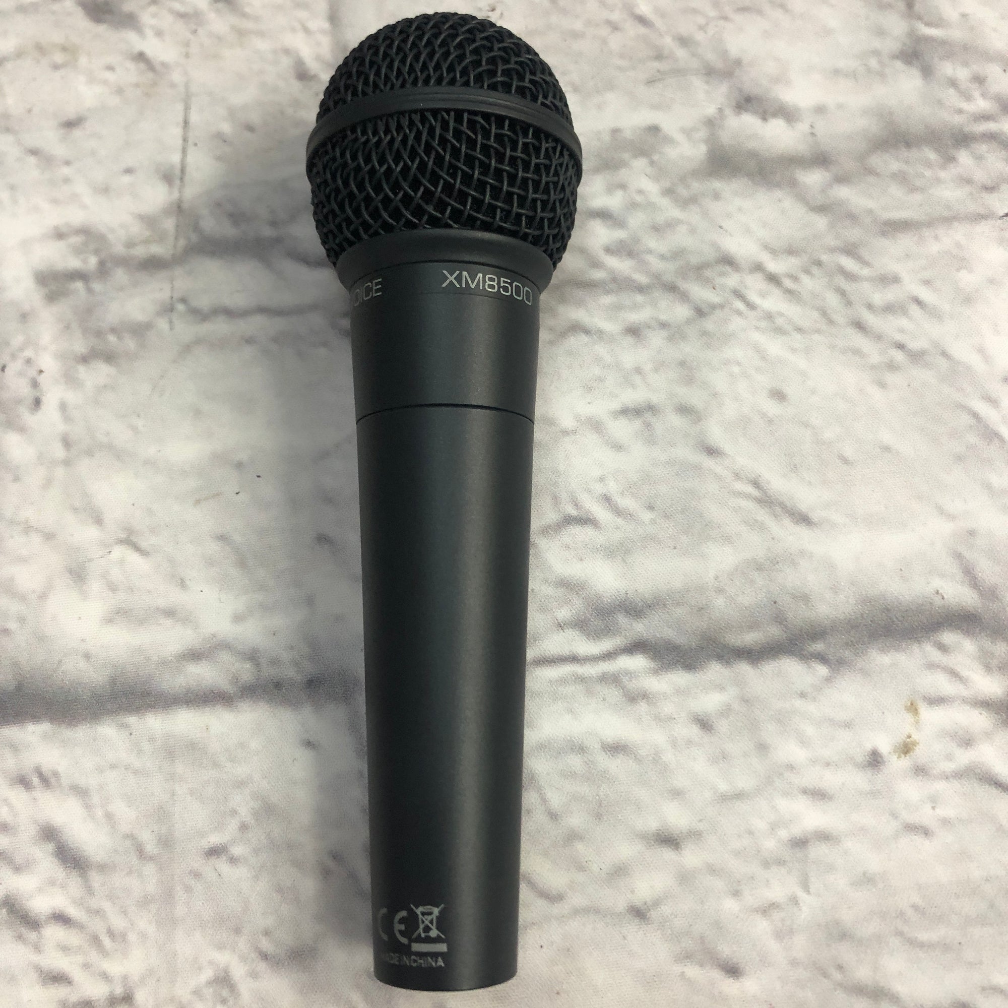 Behringer XM8500 Dynamic Microphone