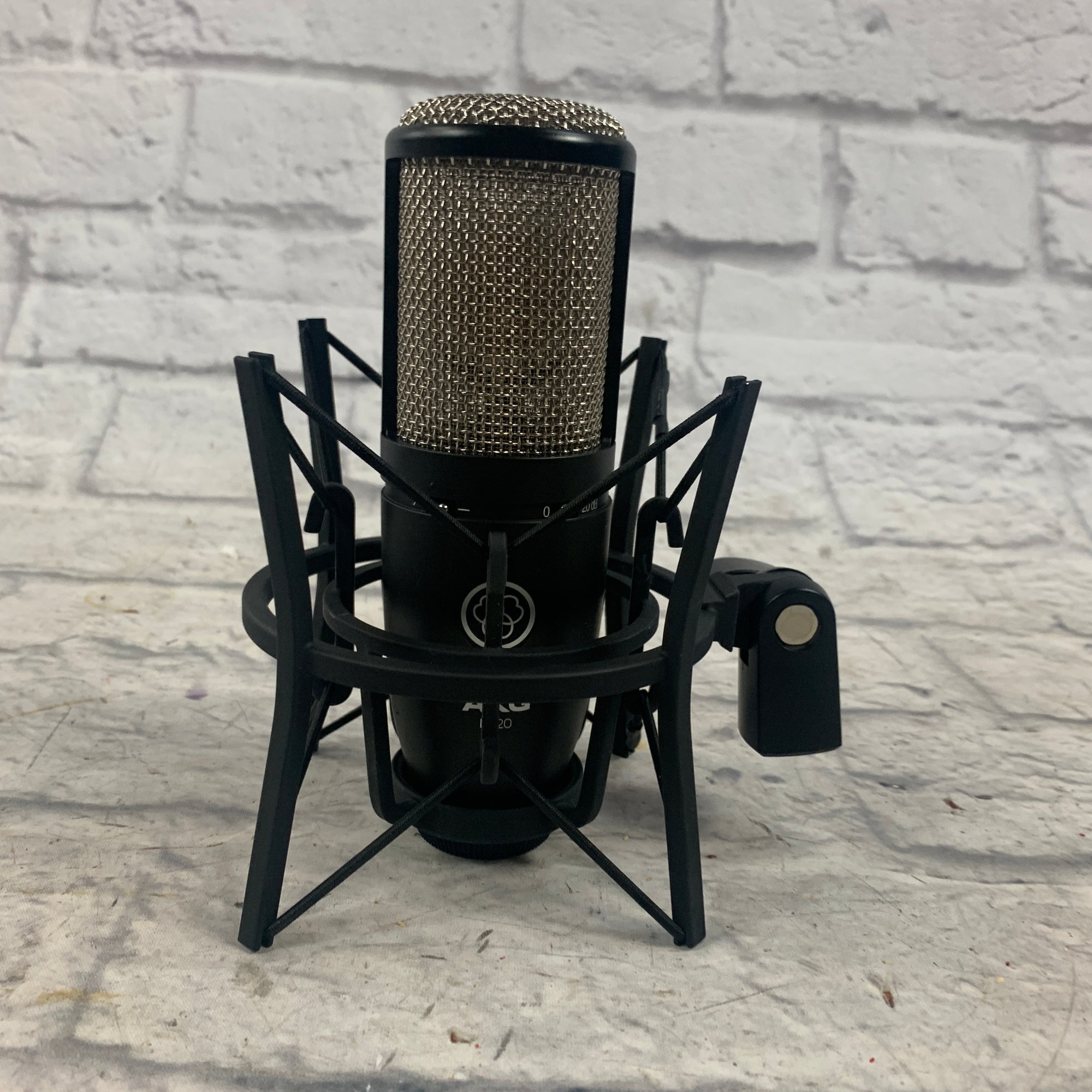 AKG Perception P220 Large Diaphragm Condenser Microphone