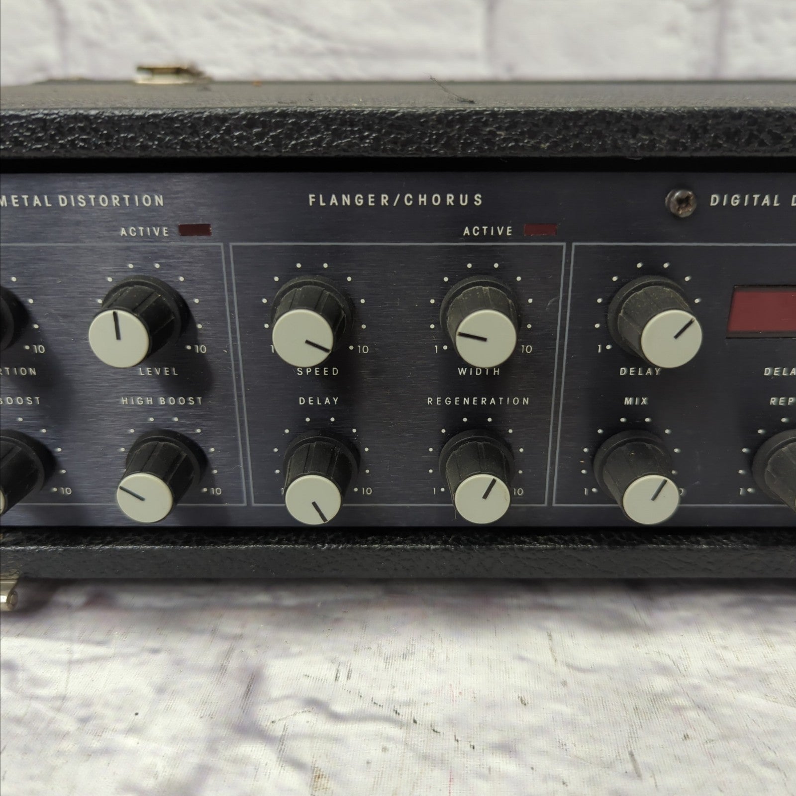 DOD 944 Chain Reaction Multi Effects Rack with 2U Rack Case