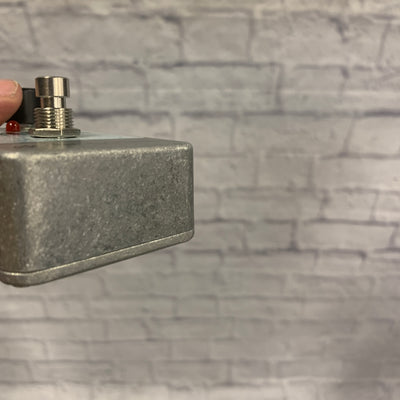 Electro-Harmonix Freeze Sound Retainer Effect Pedal