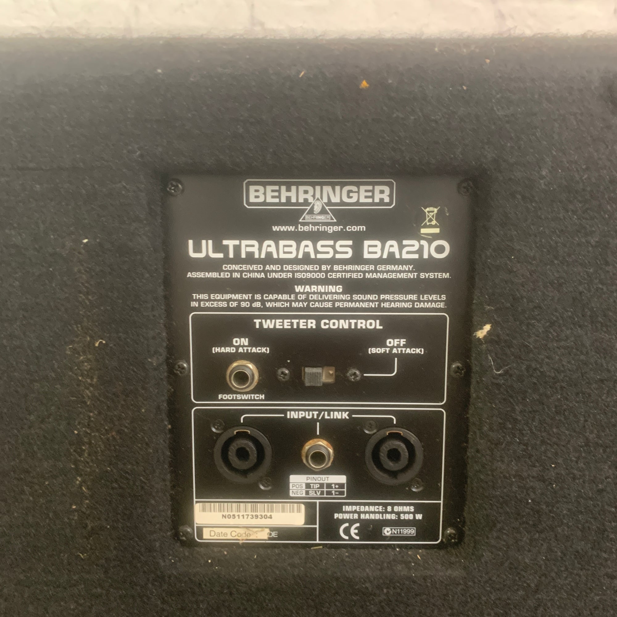 Behringer Ultrabass BA210 500 Watt 2x10 Bass Cabinet