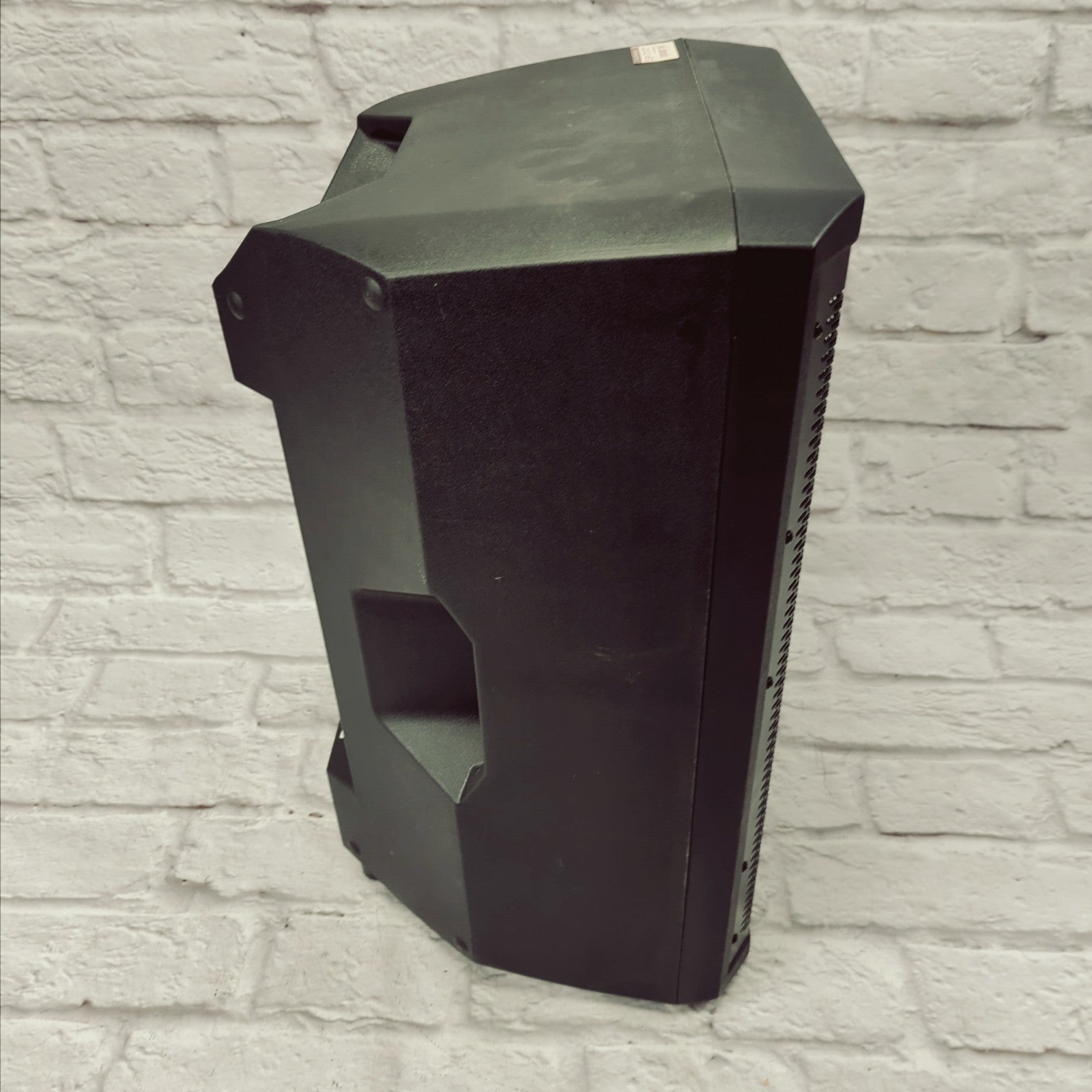 Peavey Dark Matter DM 115 1000W Powered Speaker