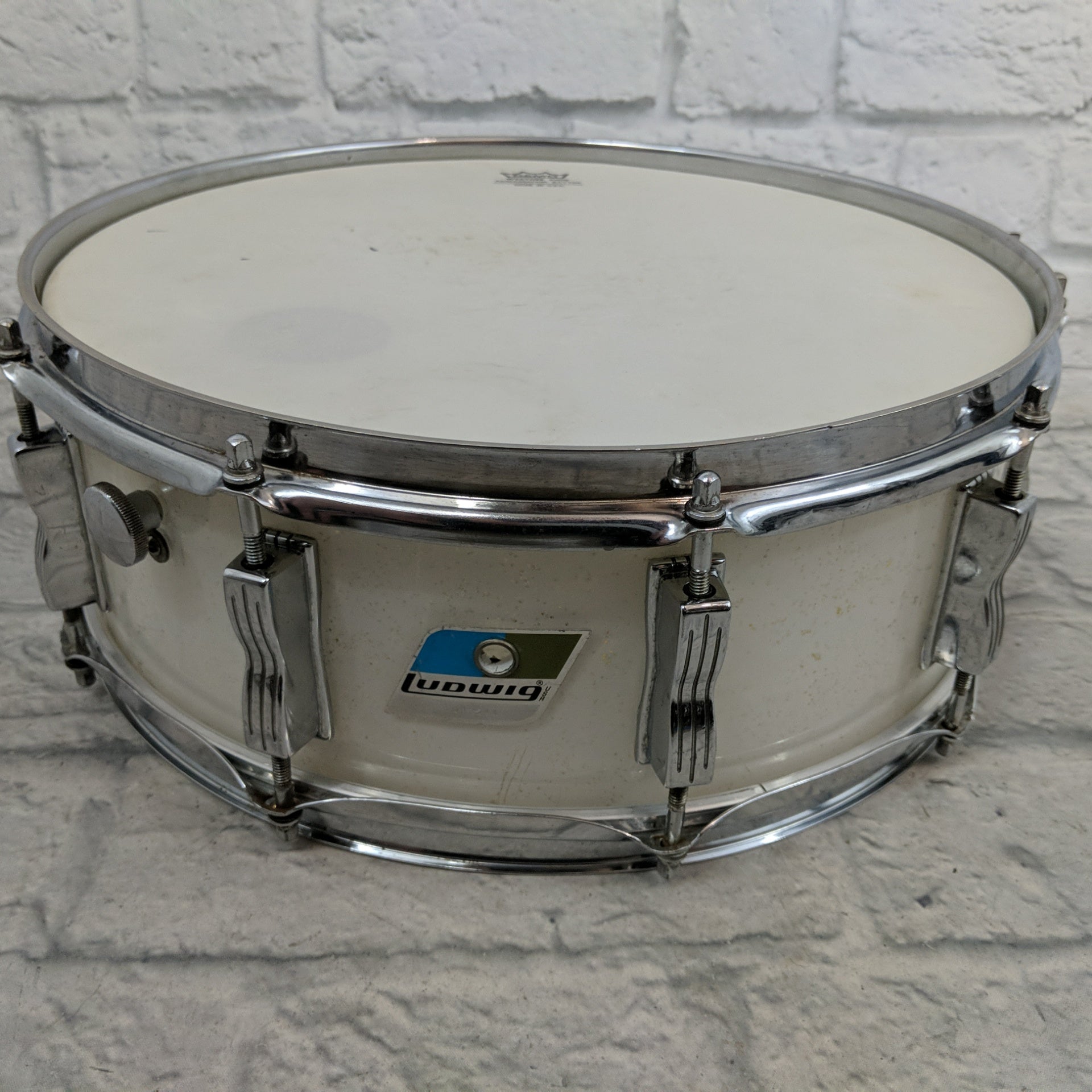 Vintage 70s Ludwig Vistalite Acrylic 10 Lug 14x5 Snare
