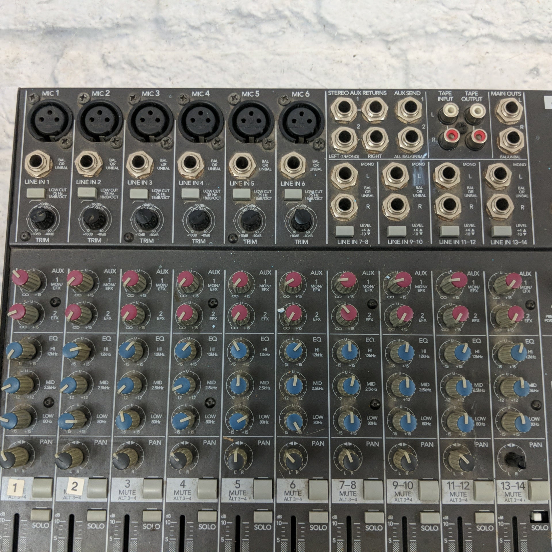 MACKIE MICRO SERIES 1402-VLZ マッキー ミキサー s-l400.jpg