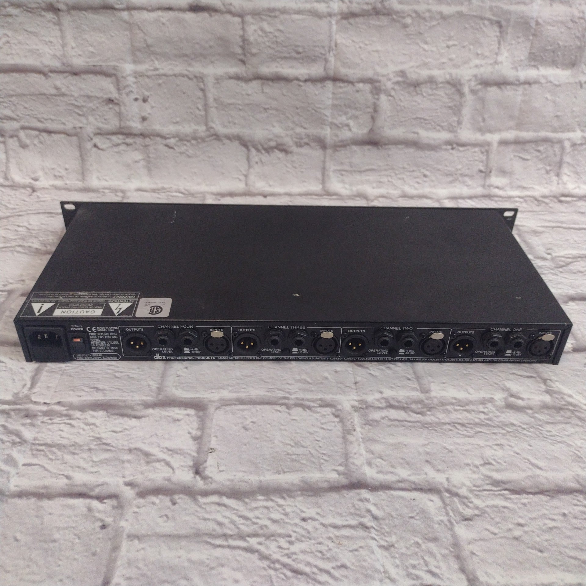 DBX 1046 Quad Compressor/Limiter