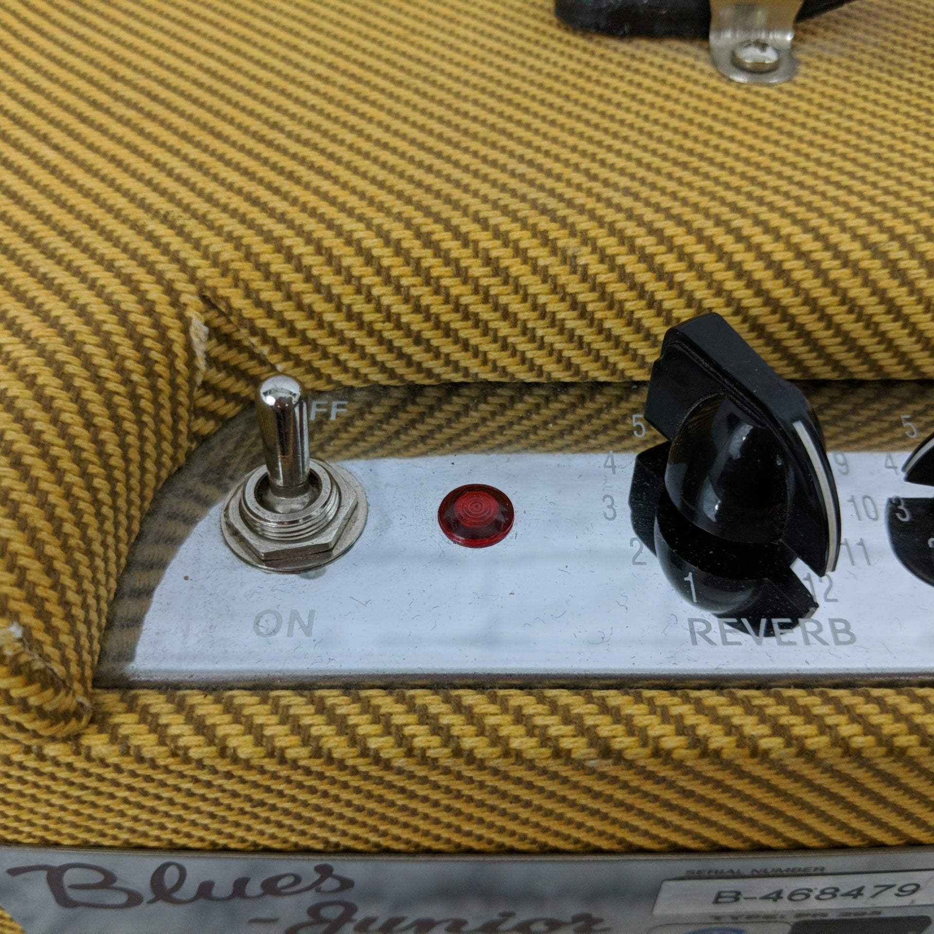 Fender Blues Junior Limited Edition Tweed Tube Guitar Combo Amp with Jenson