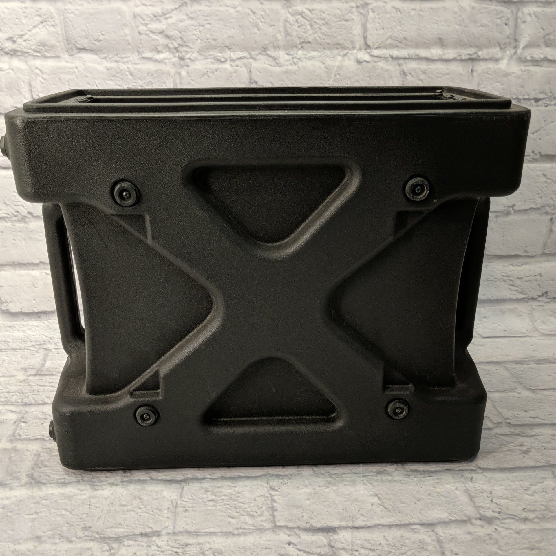 SKB 4 Space Molded Rack Case w Covers and Screws