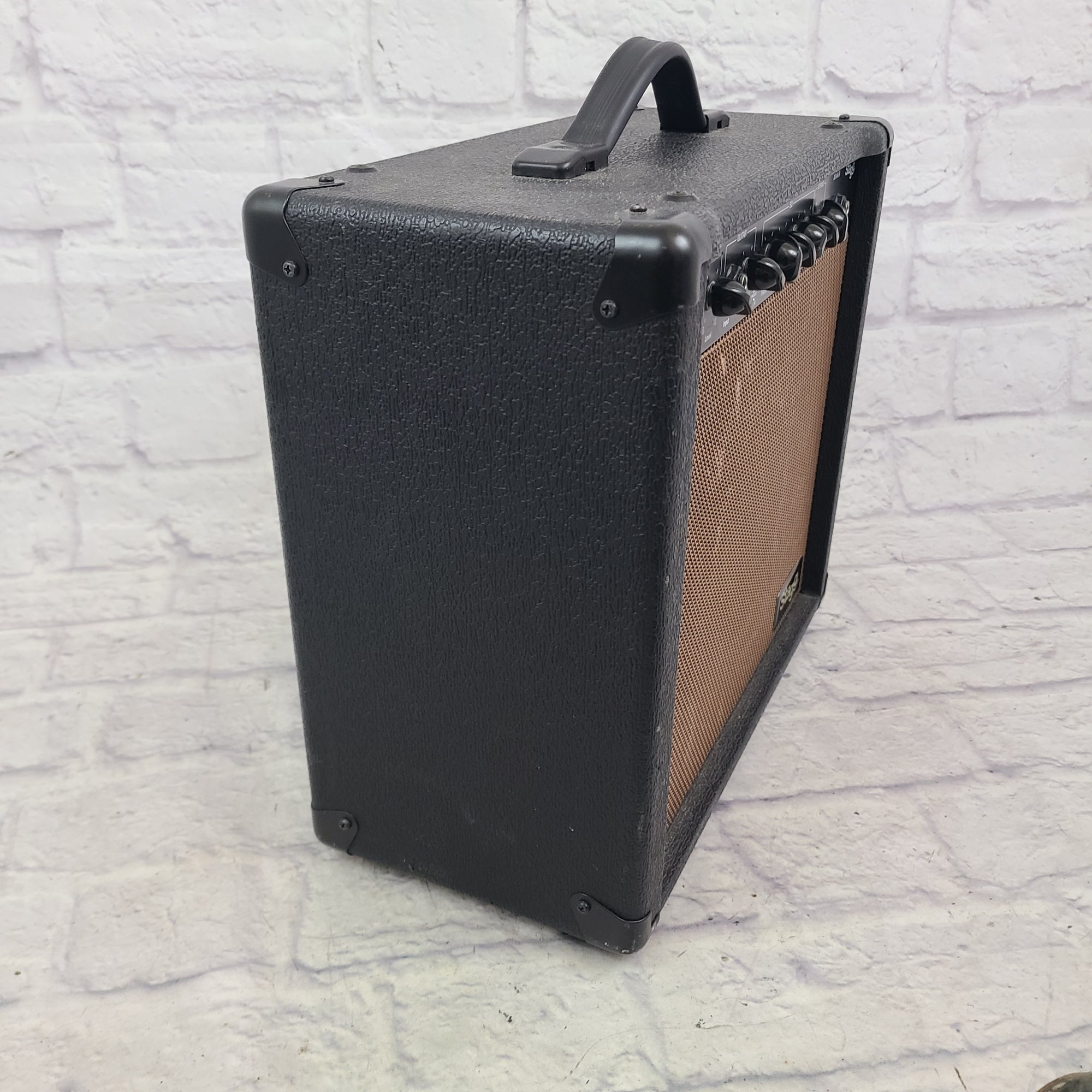 Stagg 20 AA R Acoustic Guitar Amp