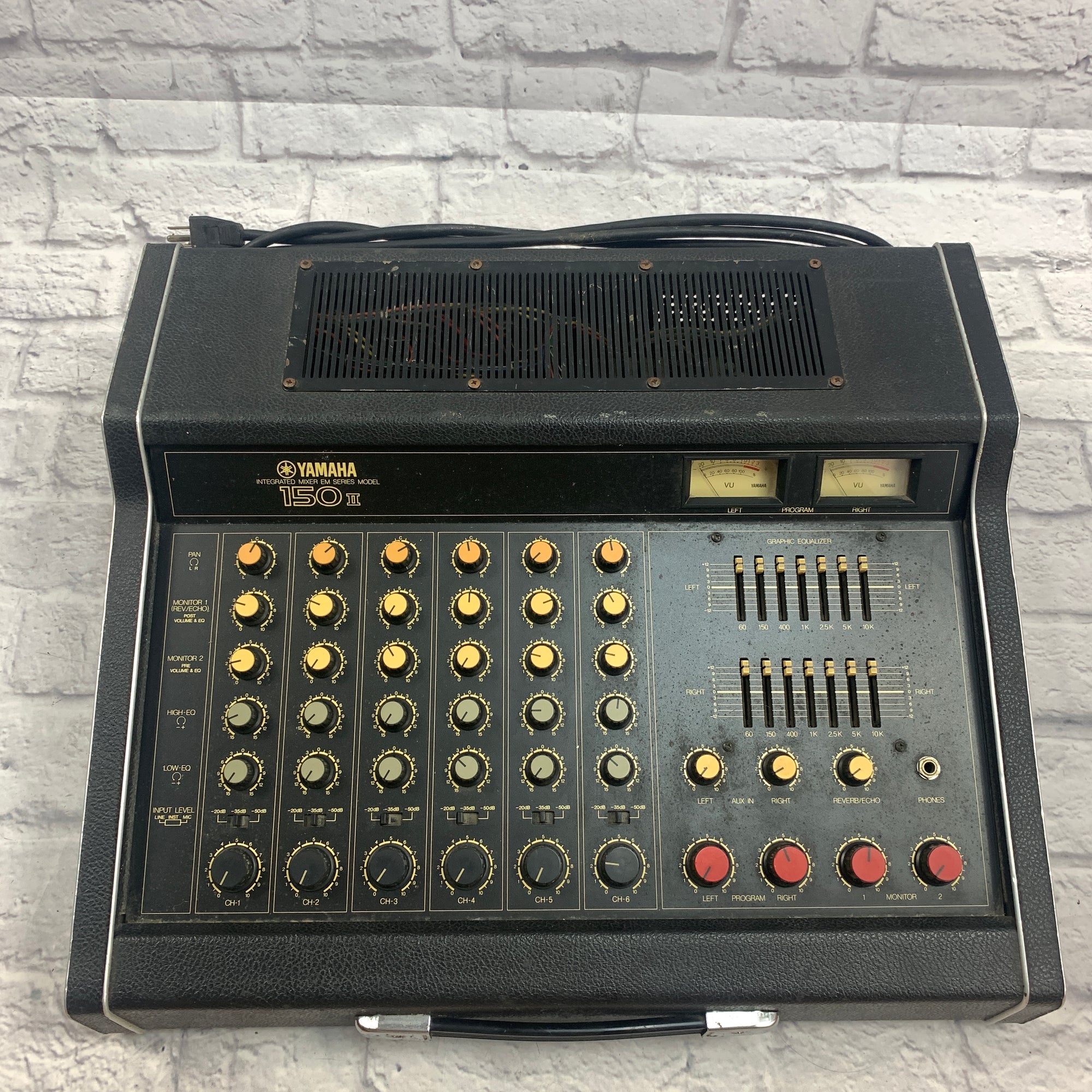Yamaha 150 II 6 Channel Mixer - Evolution Music