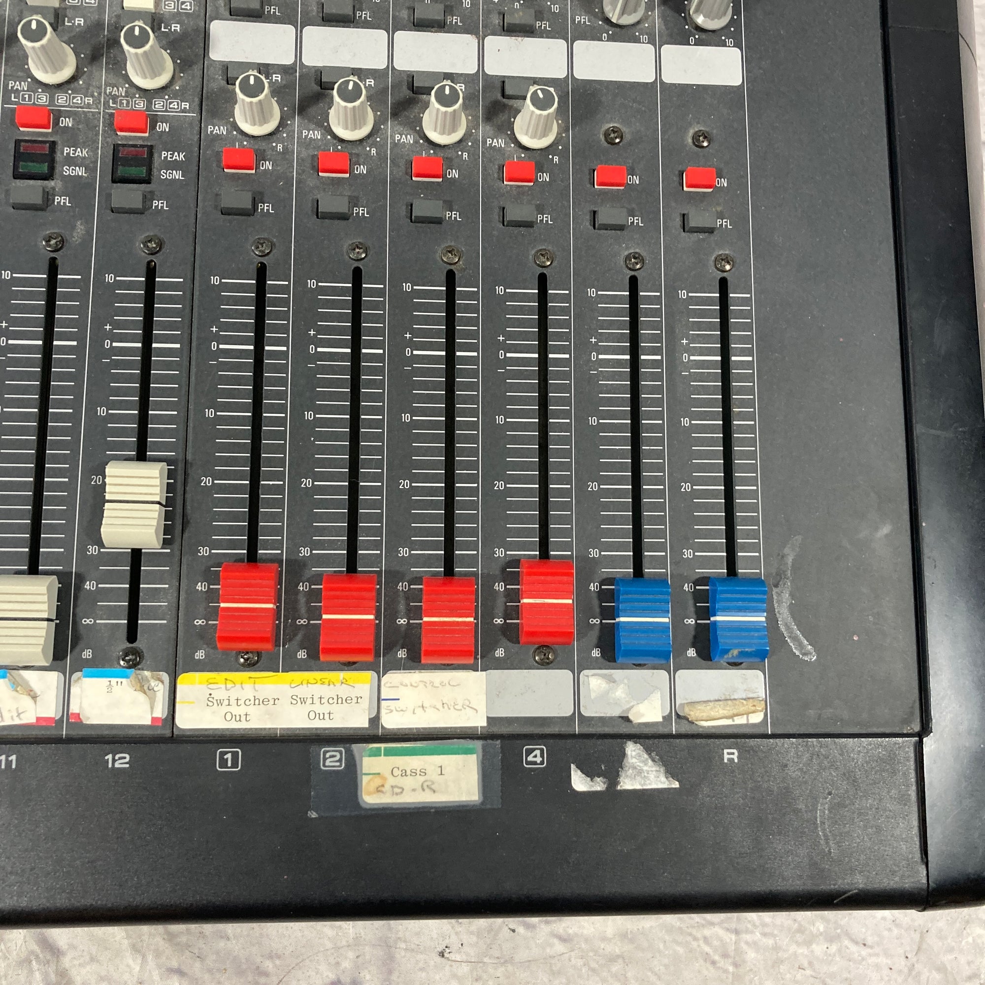 Panasonic WR-S4412 12 Channel Mixer