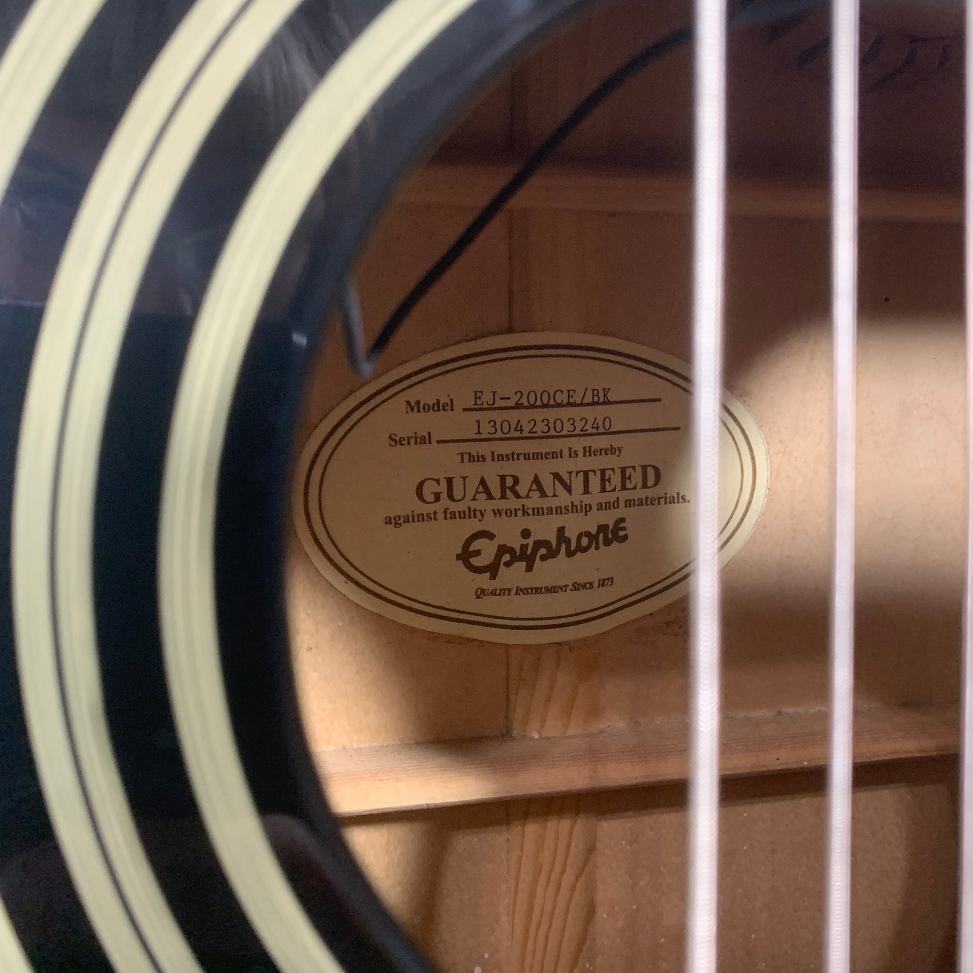 Epiphone EJ-200CE Black Jumbo Acoustic Electric