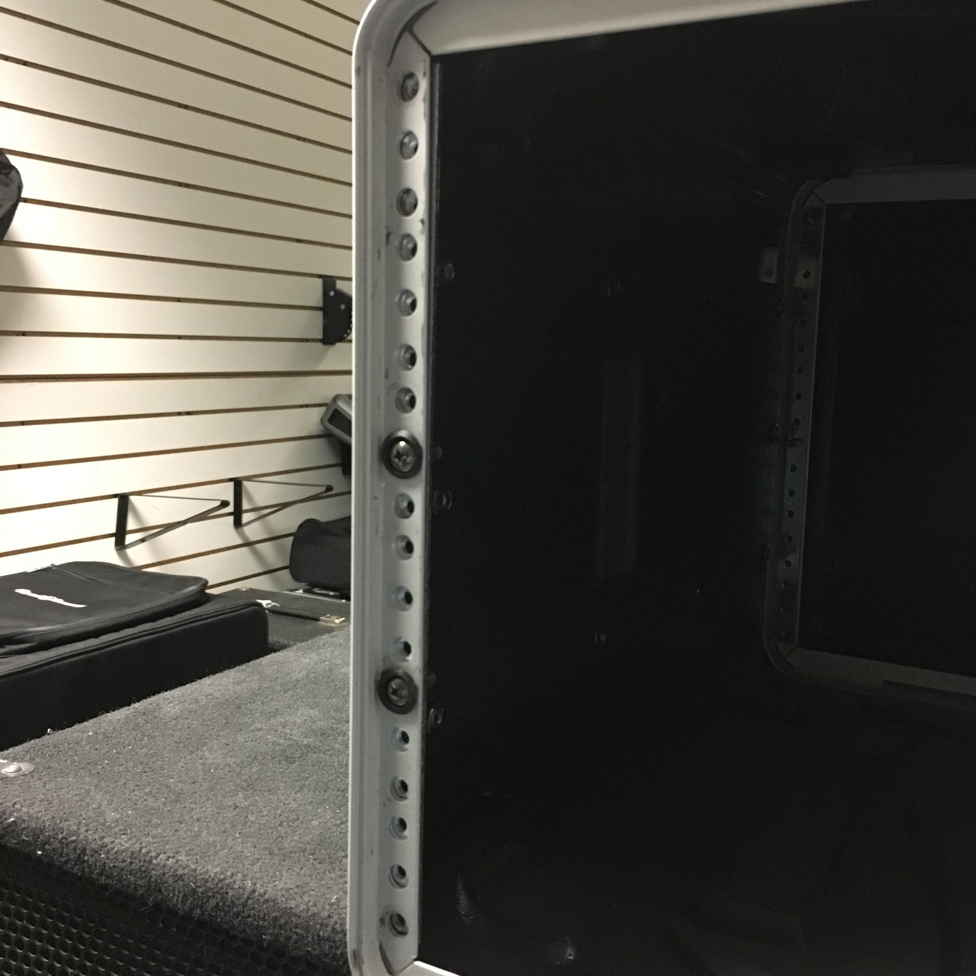 Gator 6 Unit Molded Rack Case