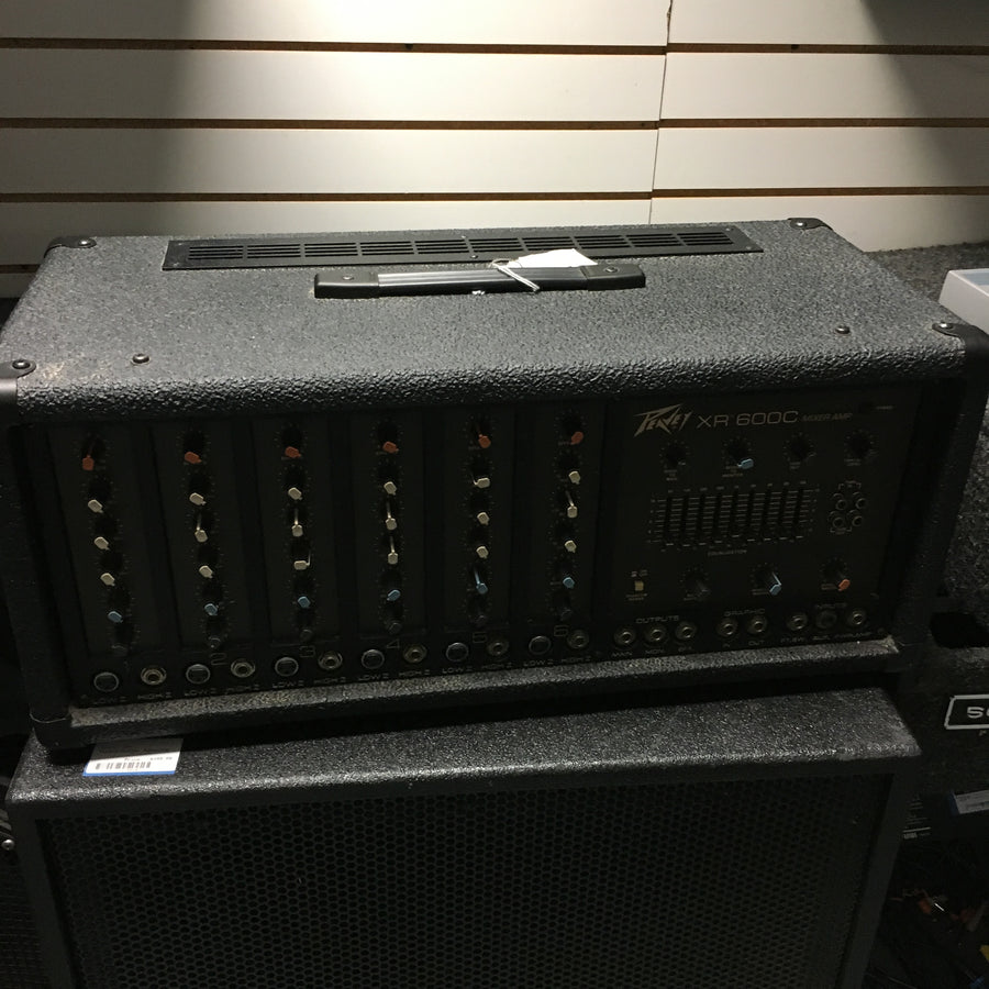 Peavey XR 600-C Vertical Powered Mixer