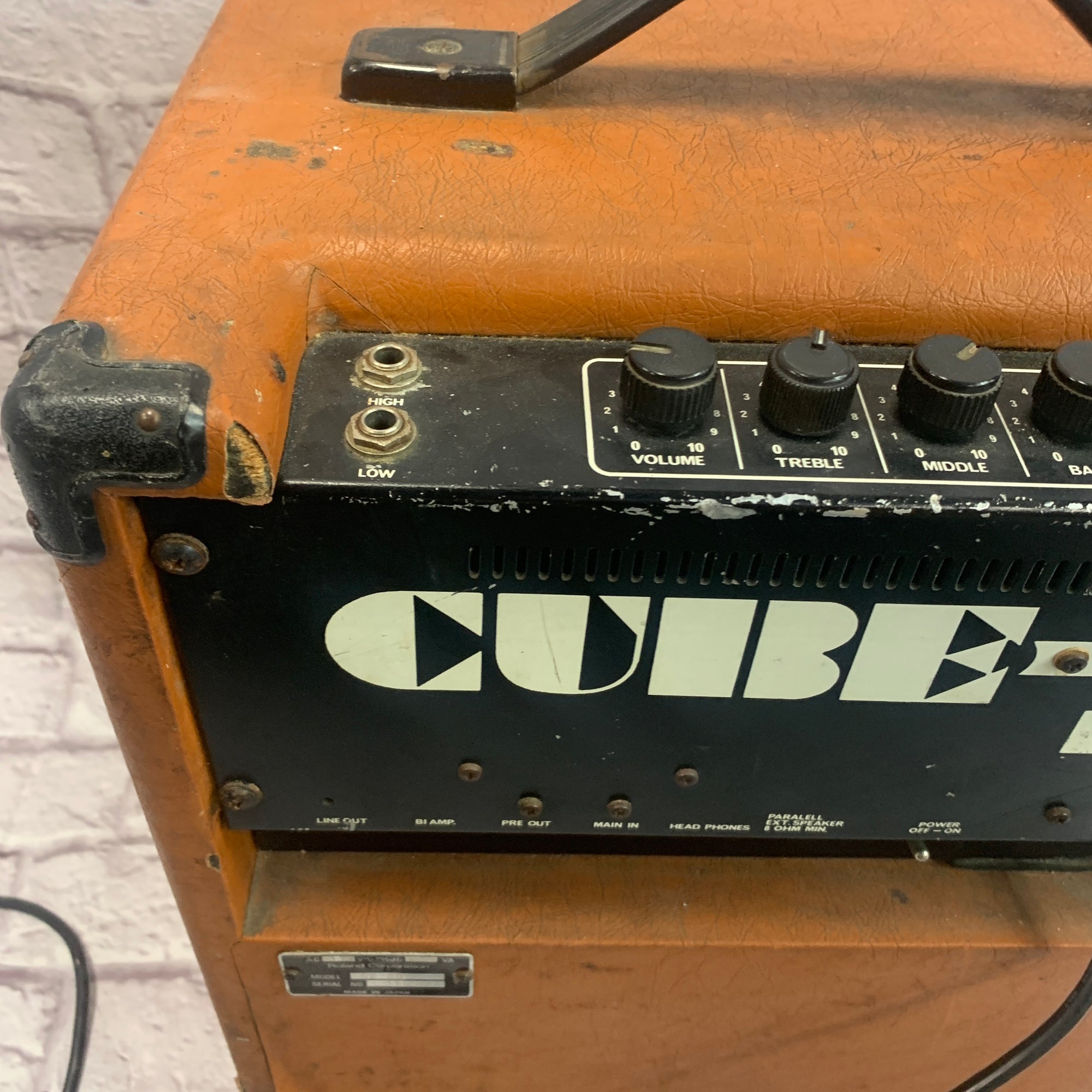 Roland Bass Cube 60 Bass Guitar Combo Amp