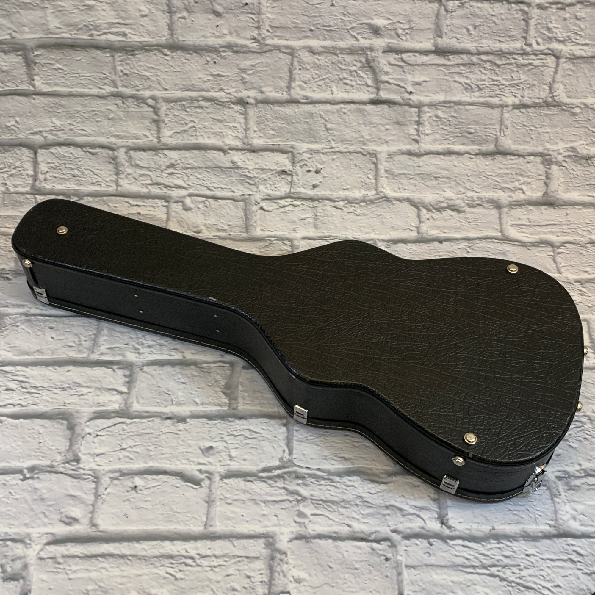 Unknown Acoustic Guitar Hard Shell Case
