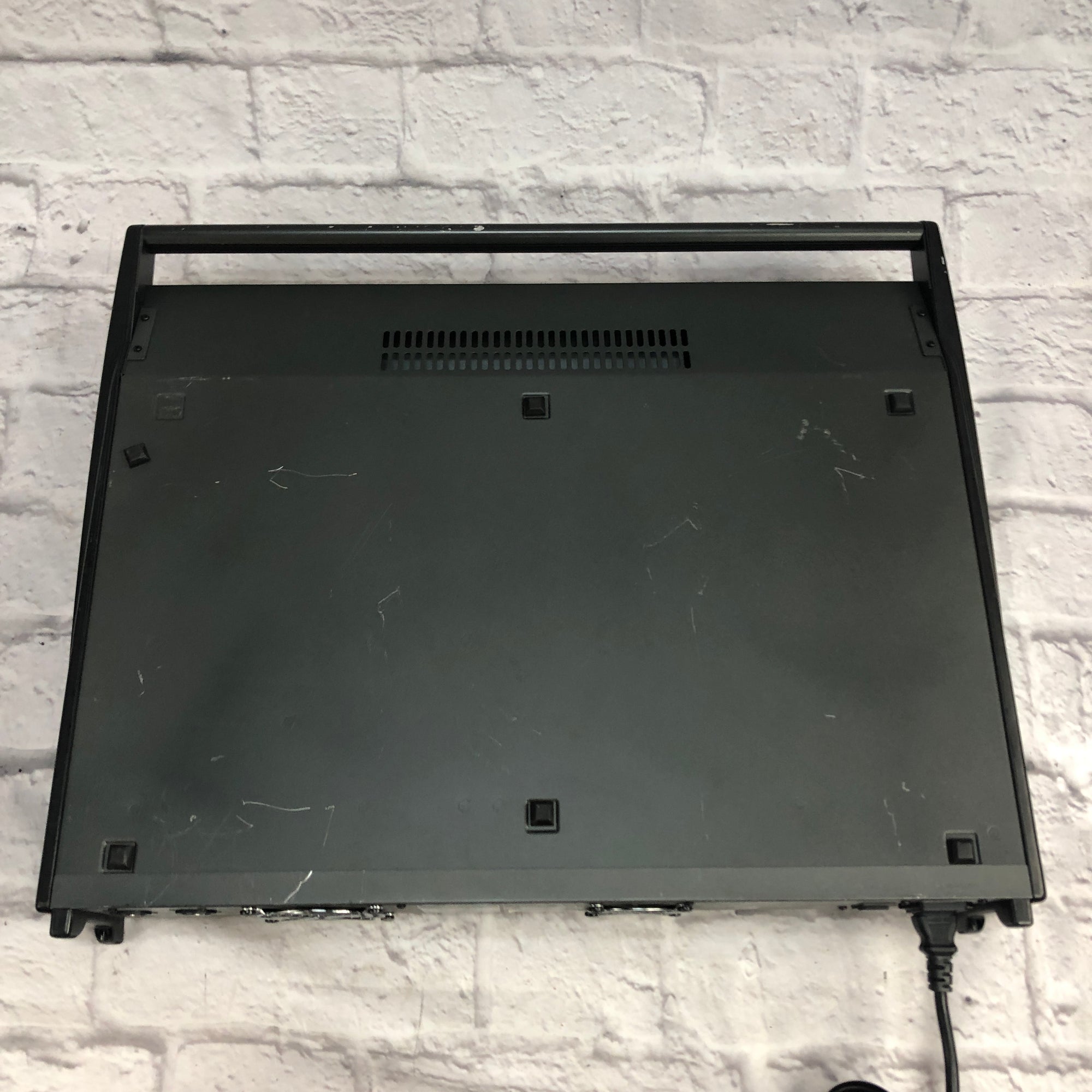 Behringer PMP6000 Powered Mixer