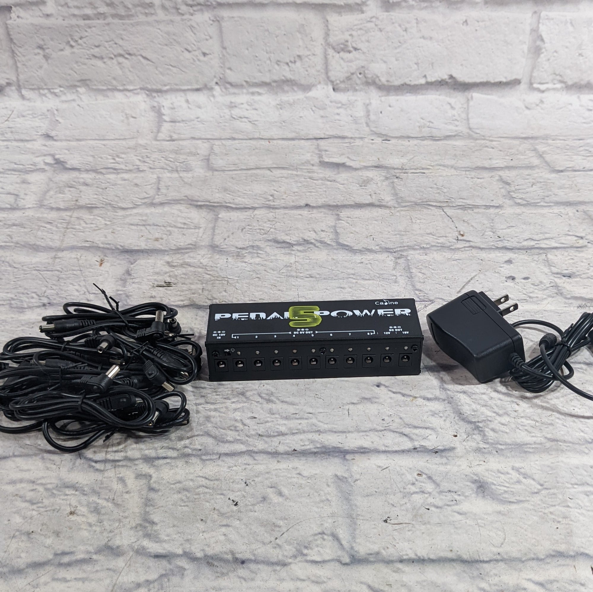 Caline CP-05 9v 12v 18v Pedal Power Supply