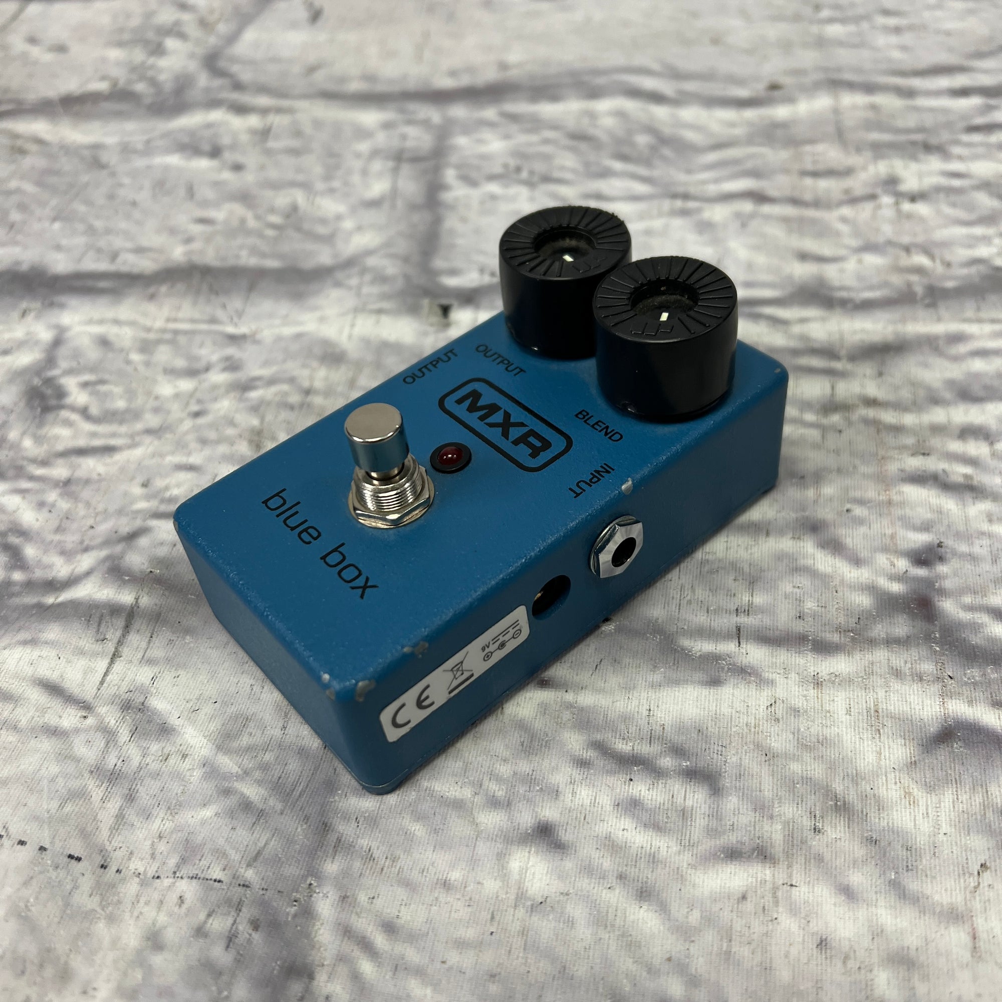 MXR Blue Box Fuzz Pedal - Evolution Music