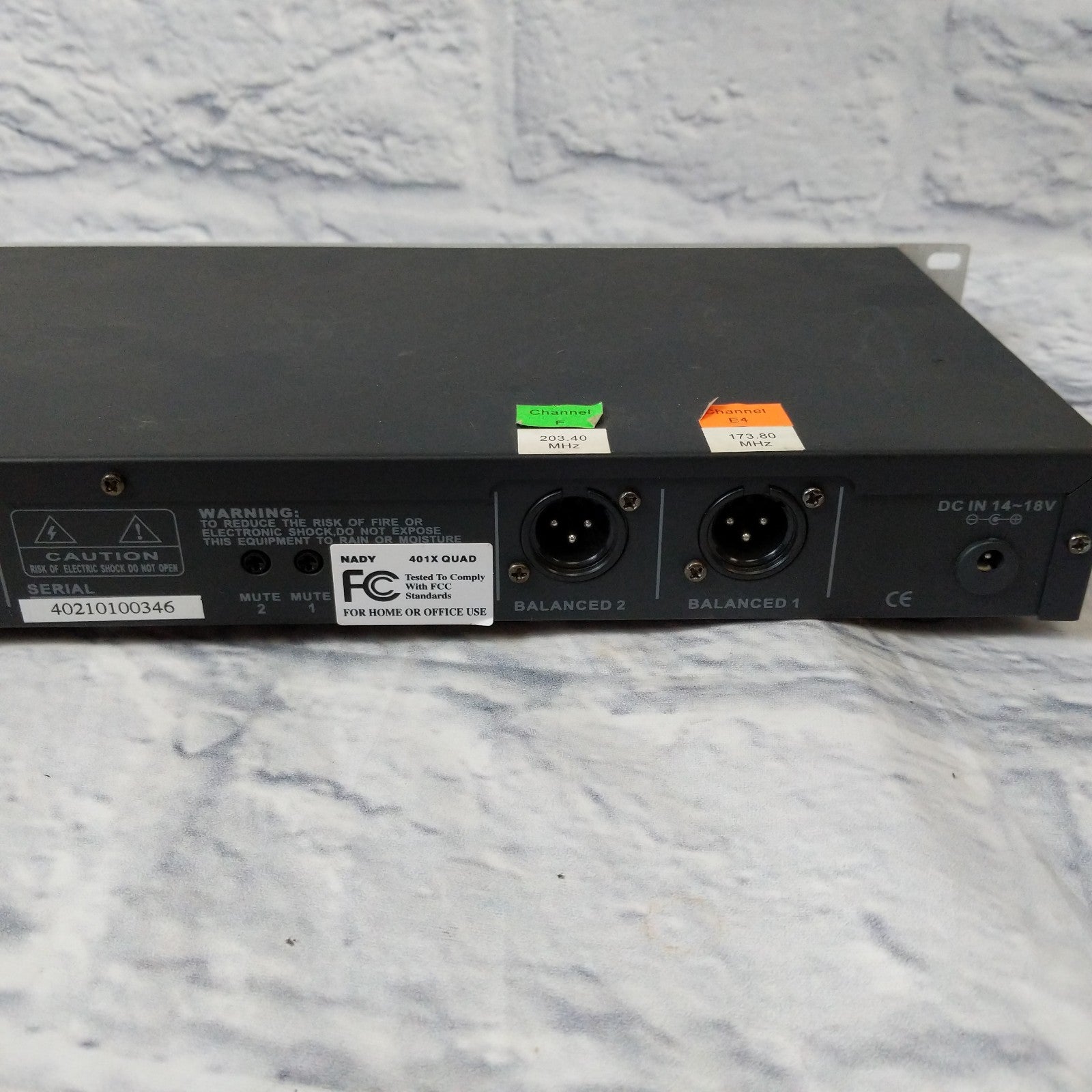 Nady 401X QUAD Wireless Mic System 4 Channel VHF Receiver