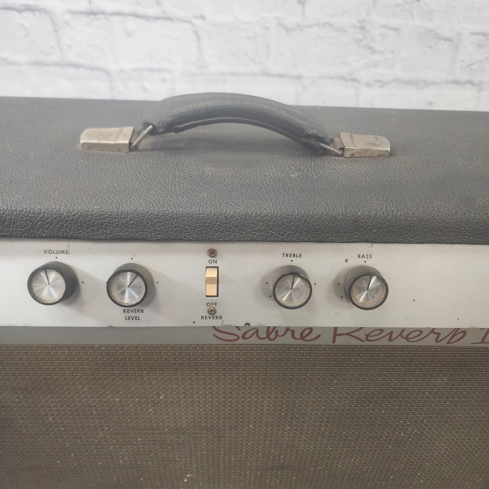 Vintage 1960s Gibson Sabre Reverb SA-1 Guitar Combo Amp