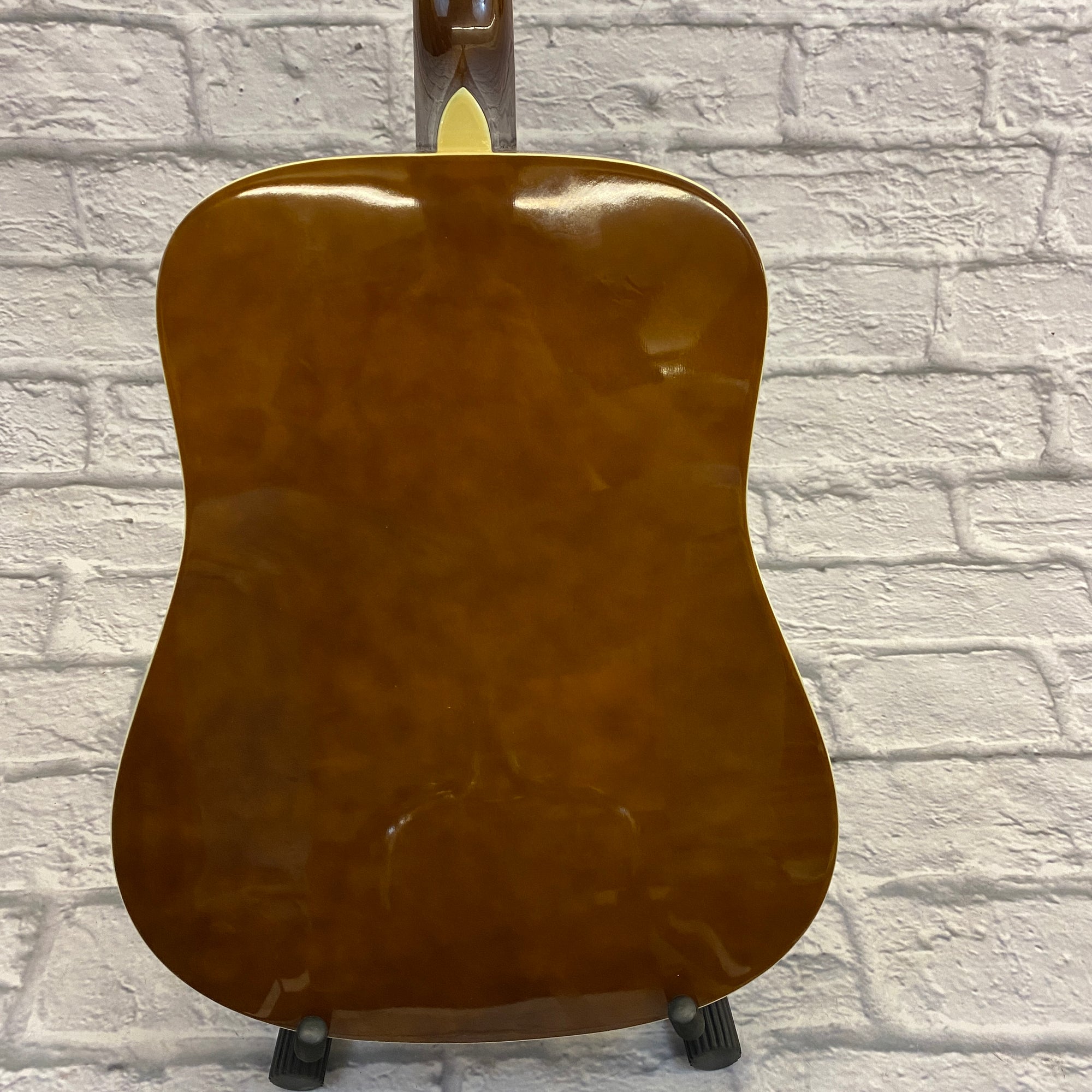 Silvertone Pro Series Acoustic Guitar Signed by KC of KC and the Sunshine Band