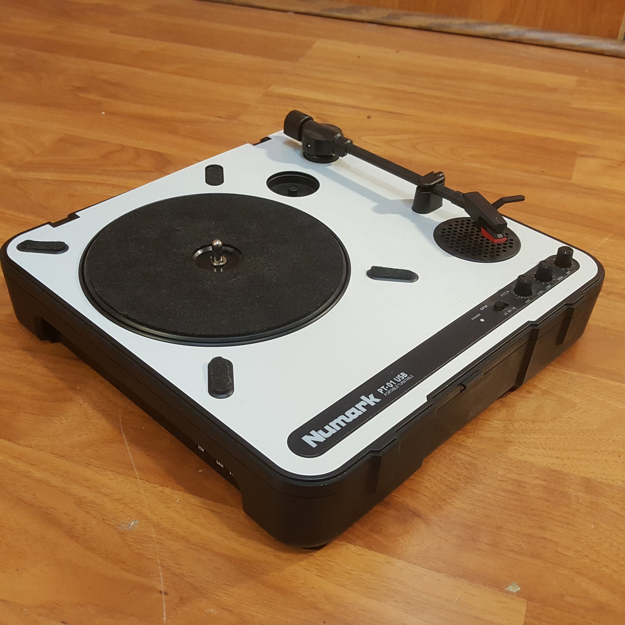 Numark PT-01 USB Portable Turntable No PS - Evolution Music