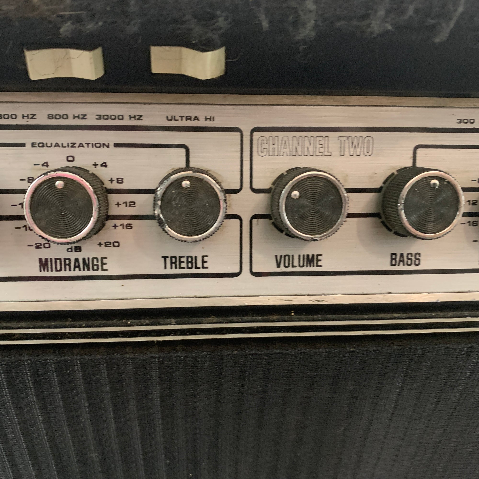 Vintage Ampeg B115 Bass Guitar Combo