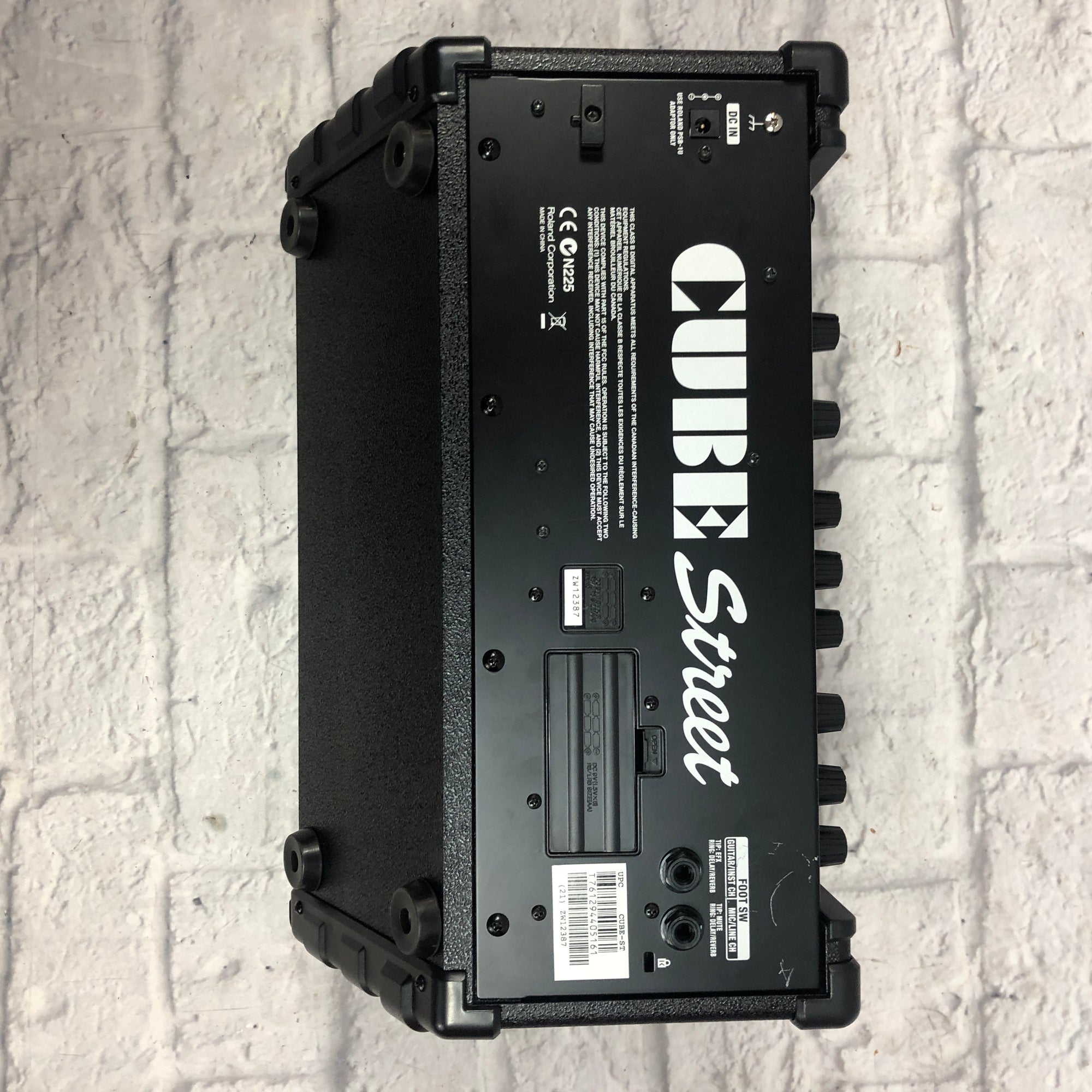 Roland Cube Street Battery Powered Guitar / Vocal Amp