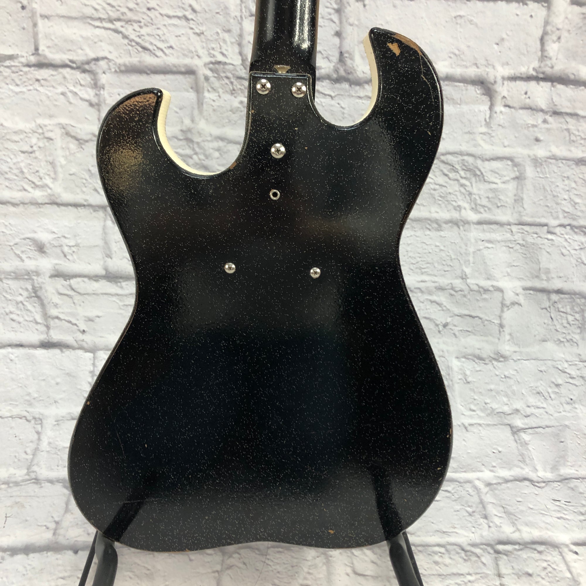 Silvertone Model 1448 Single Pickup with Amp in Case