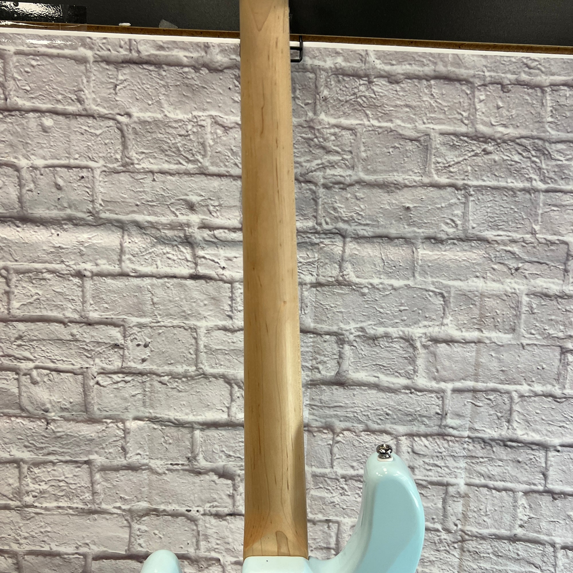 Ernie Ball Music Man Stingray Short Scale Daphne Blue 4 String