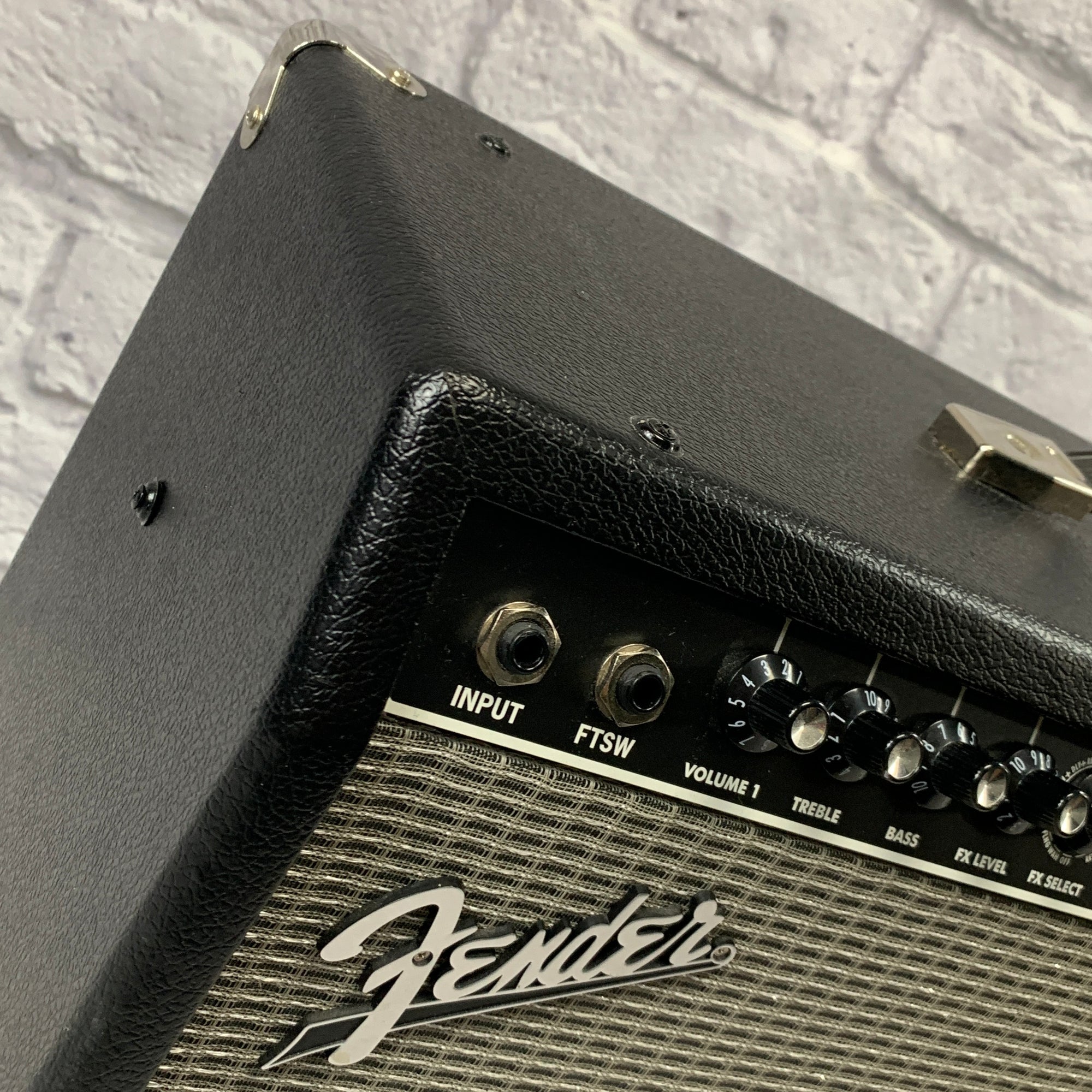Fender Champion 100 2-Channel 100-Watt 2x12" Solid State Guitar Combo