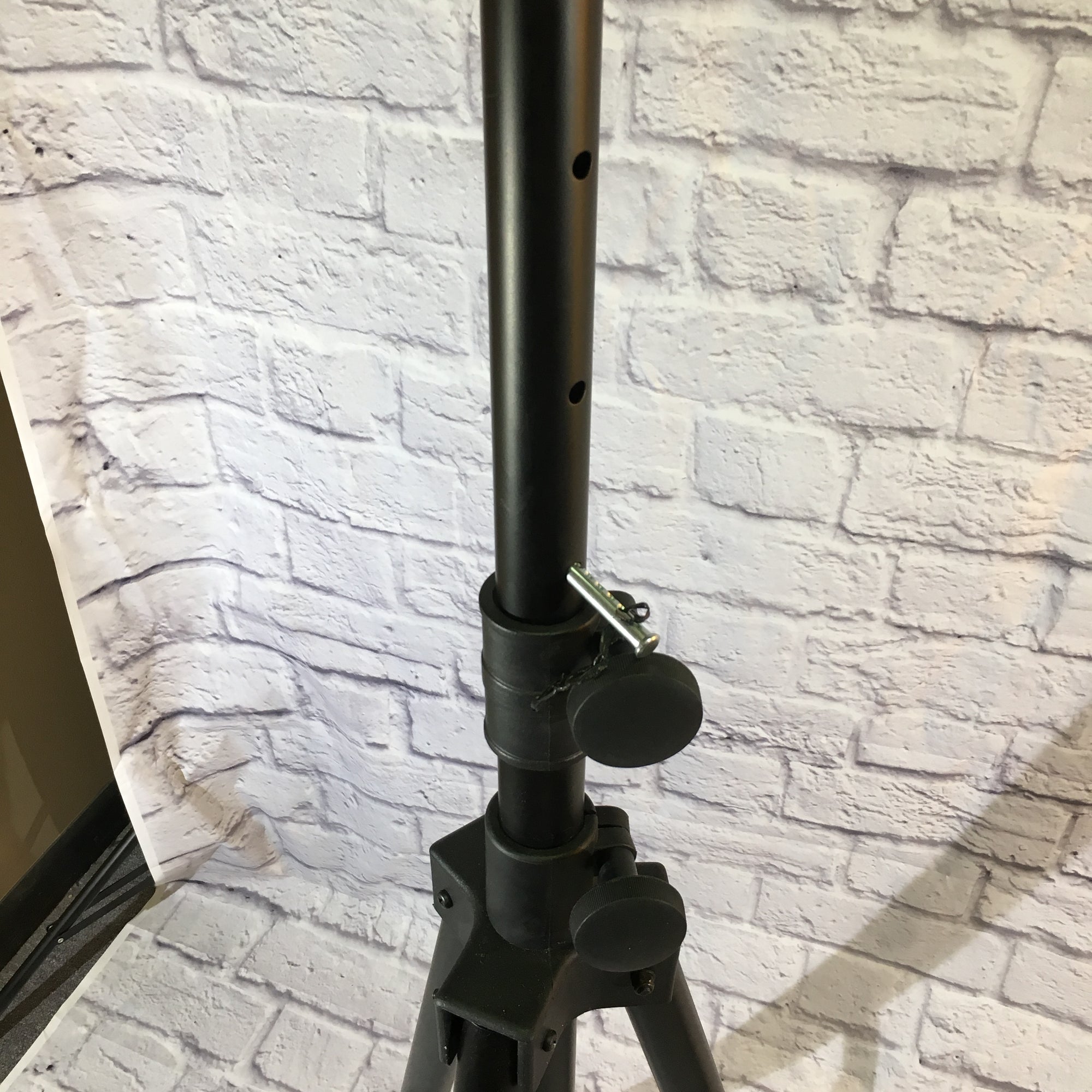 Proline Speaker Stand Pair LST2BK Evolution Music