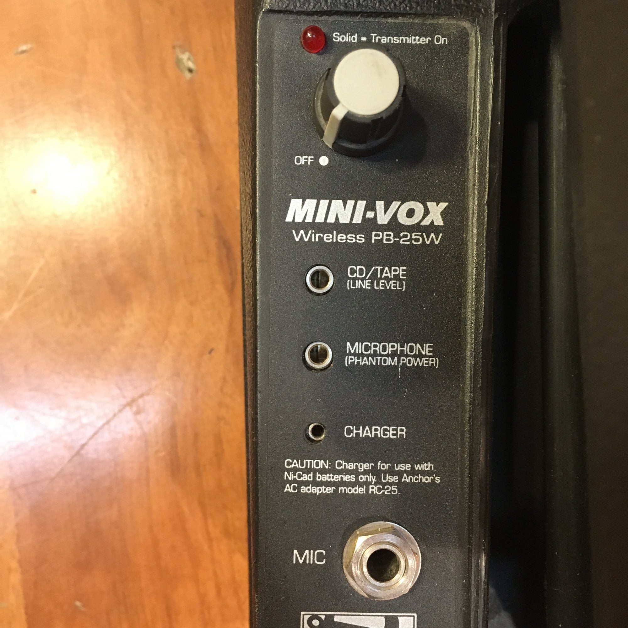 Anchor Mini-Vox PB-25W