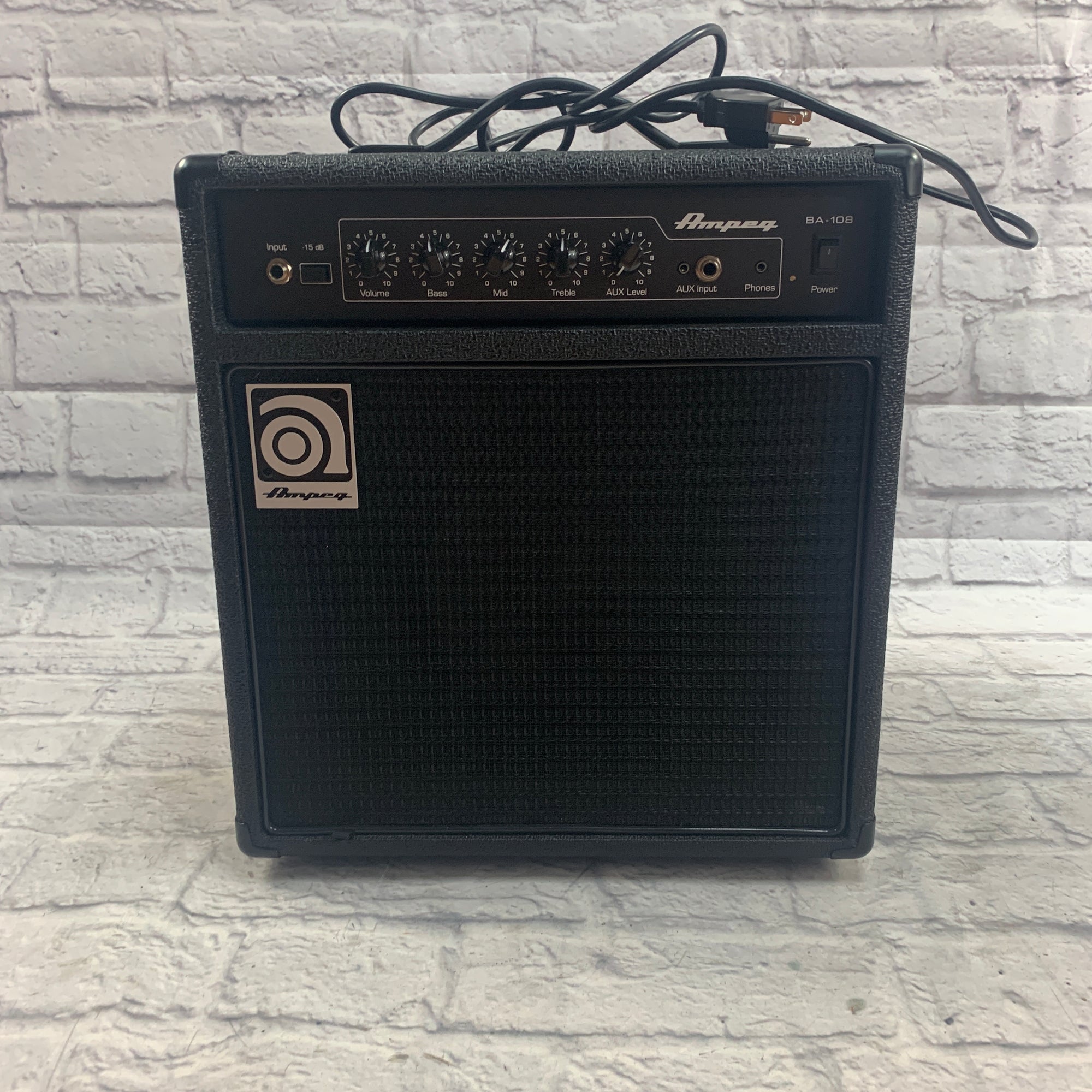 Ampeg BA108v2 1x8 20 Watt Bass Combo Amp