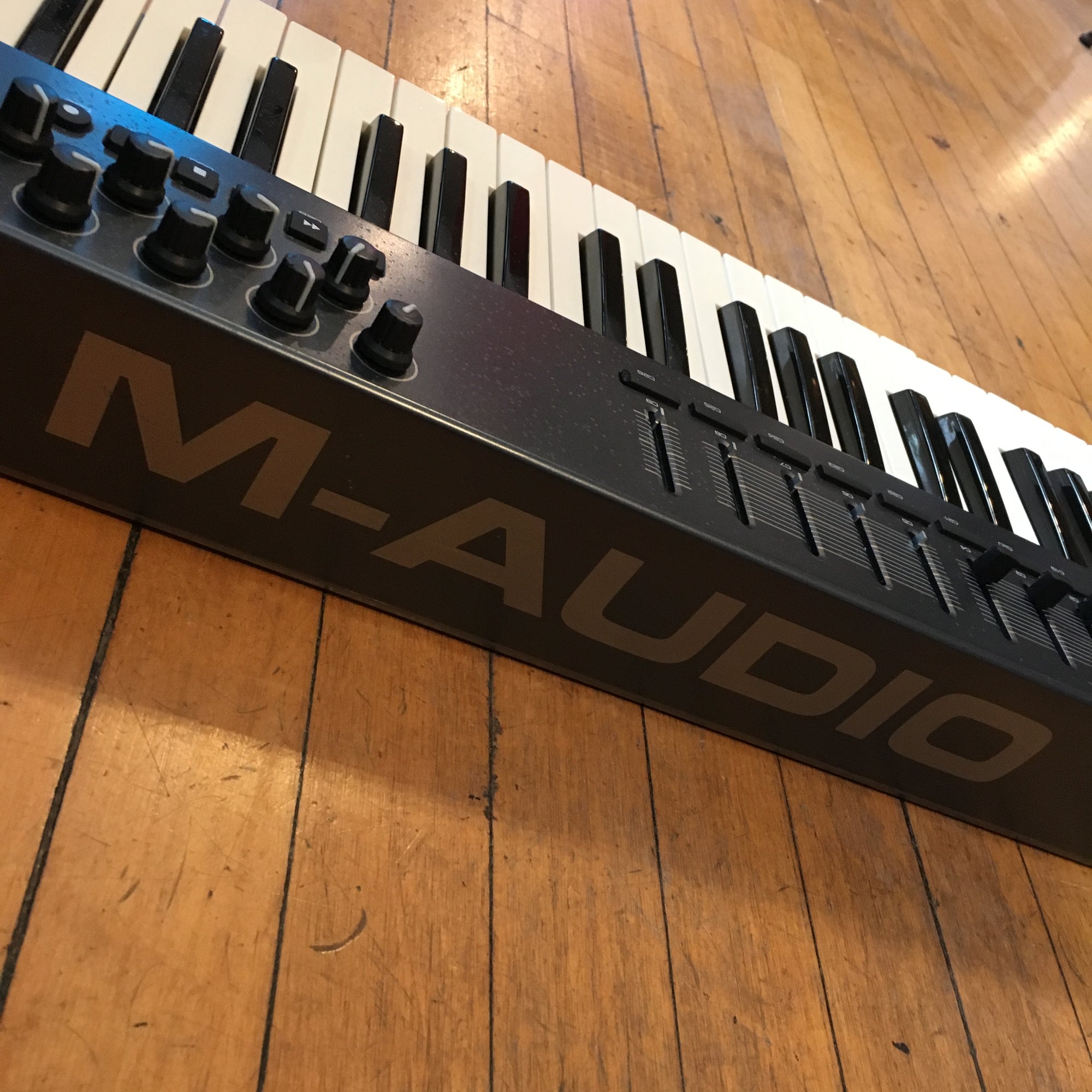 M-Audio Oxygen 61 Midi Controller