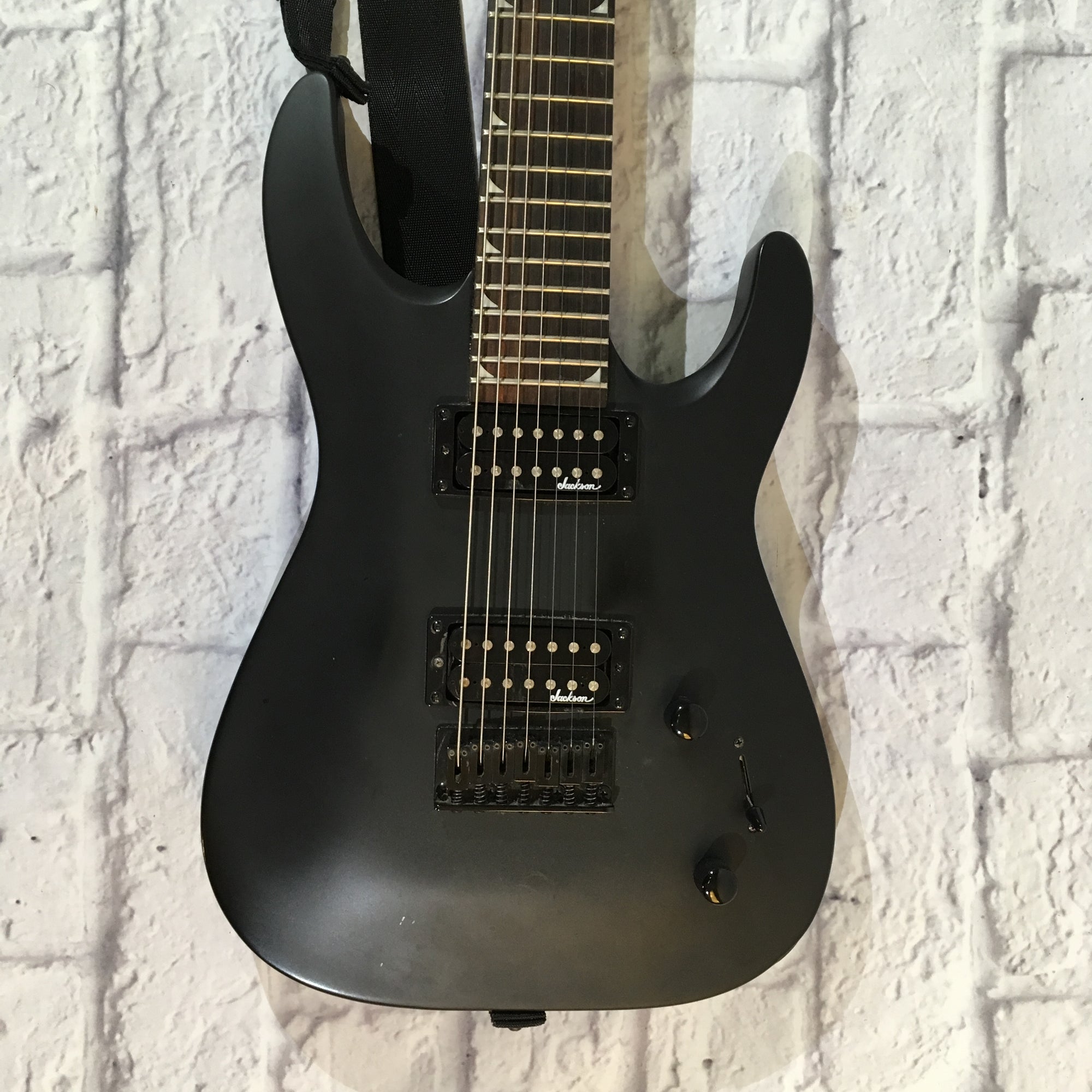 Jackson JS22-7 7-String Electric Guitar