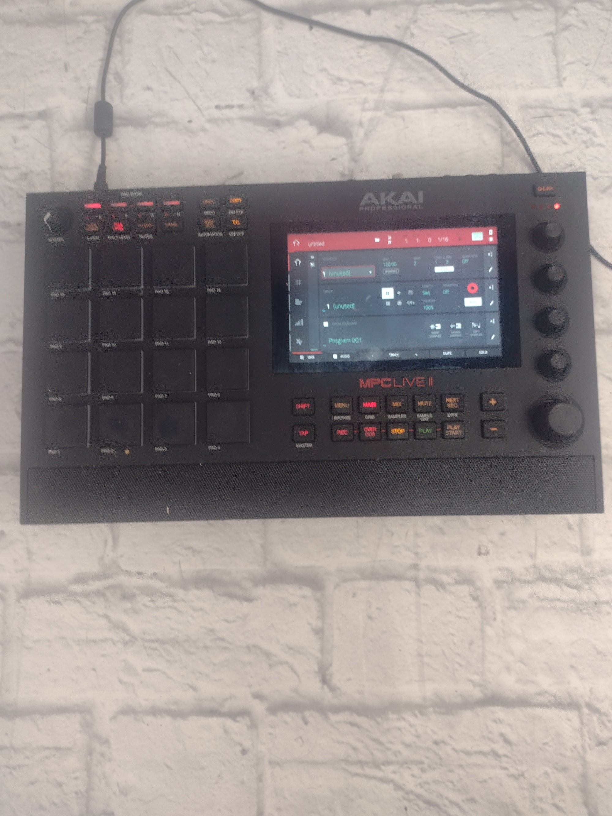 Akai MPC Live II Sampler Sequencer - Evolution Music