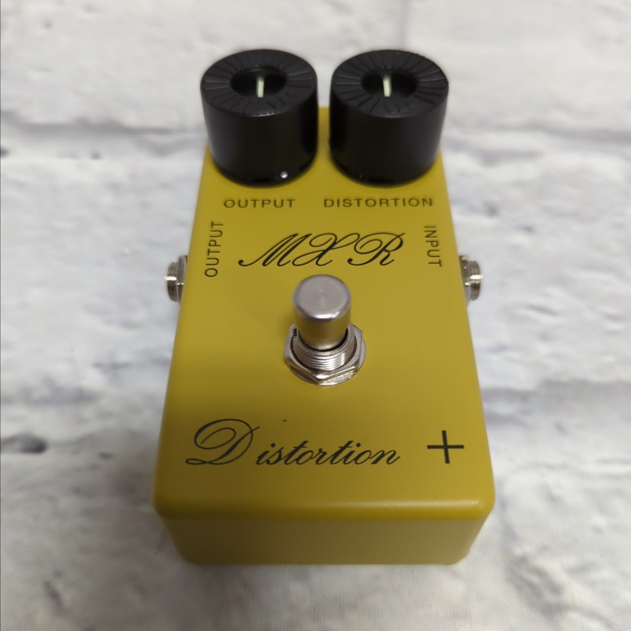 Dunlop MXR CSP104 Distortion Plus Pedal - Evolution Music