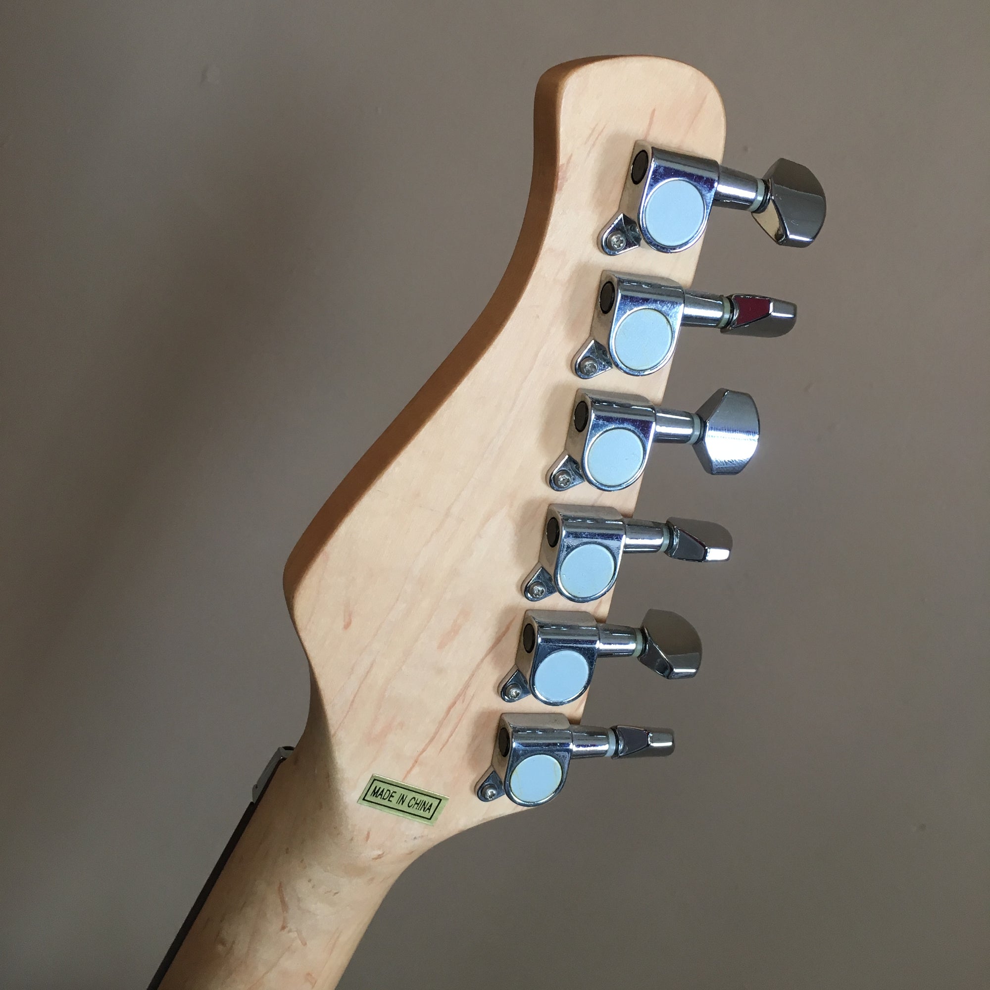 Archer HSS Electric Guitar w Floyd Rose