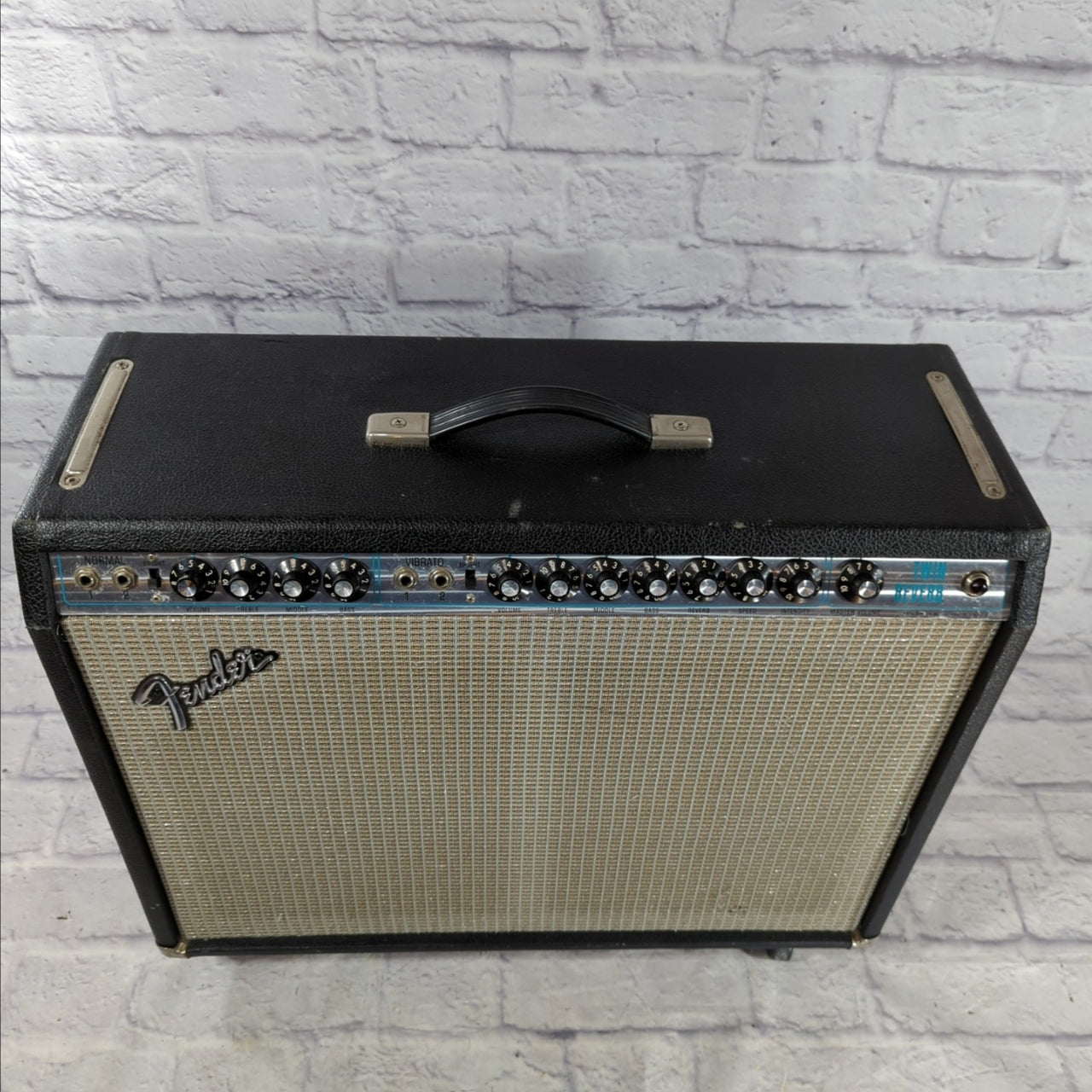 1976 Fender Silverface Twin Reverb Amp w/ casters