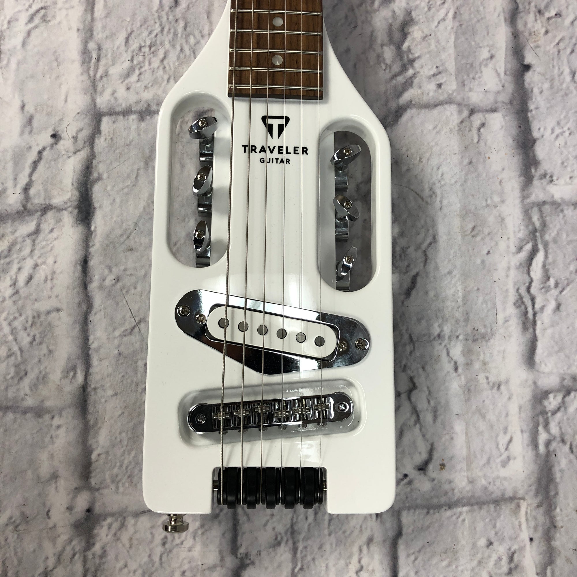 Traveler Ultra-Light Single Coil Electric Guitar