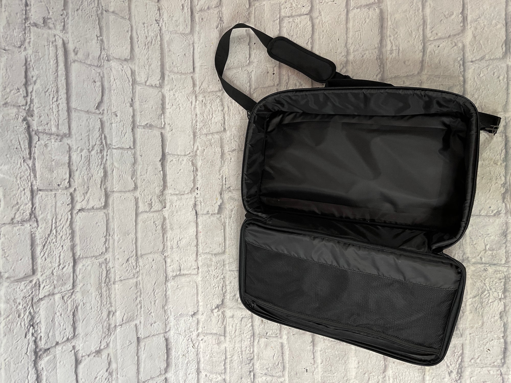 On-Stage Gpb3000 Pedal Board w/ Carrying Bag