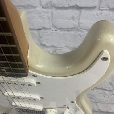 Squier Bullet Electric Guitar White