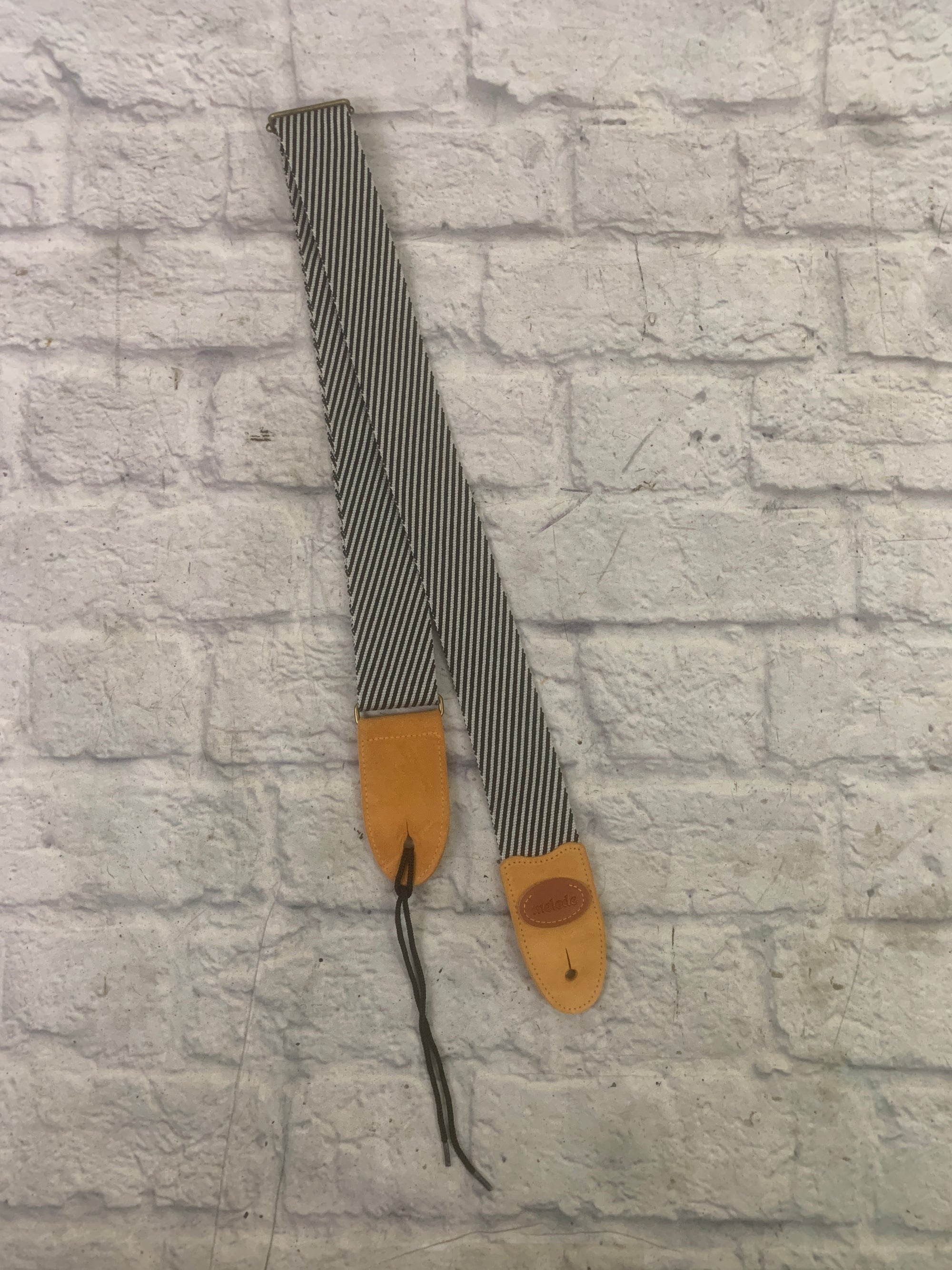 Melede Guitar Strap (B&W)
