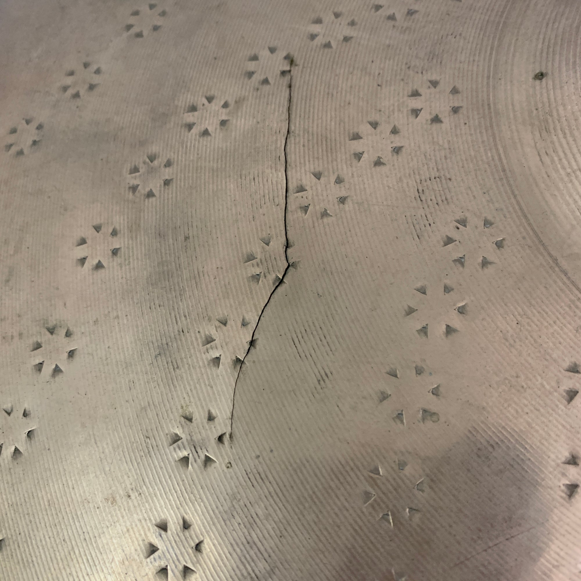 Zildjian 18" Z Custom Medium Crash w/ star hammering