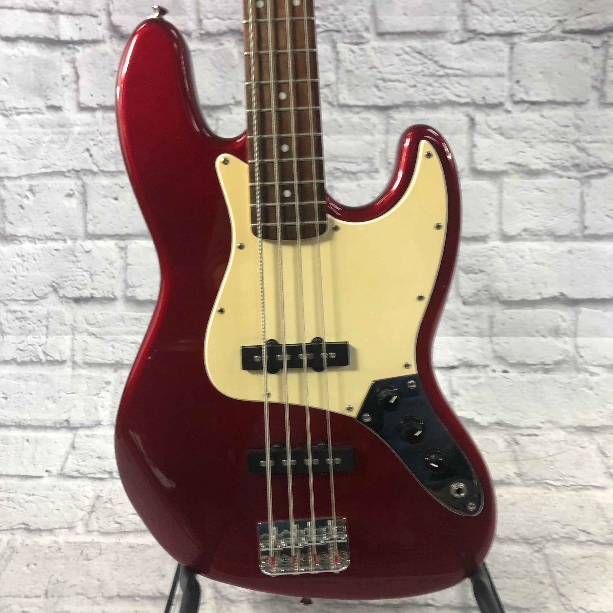 Squier Affinity Jazz Bass 4 String
