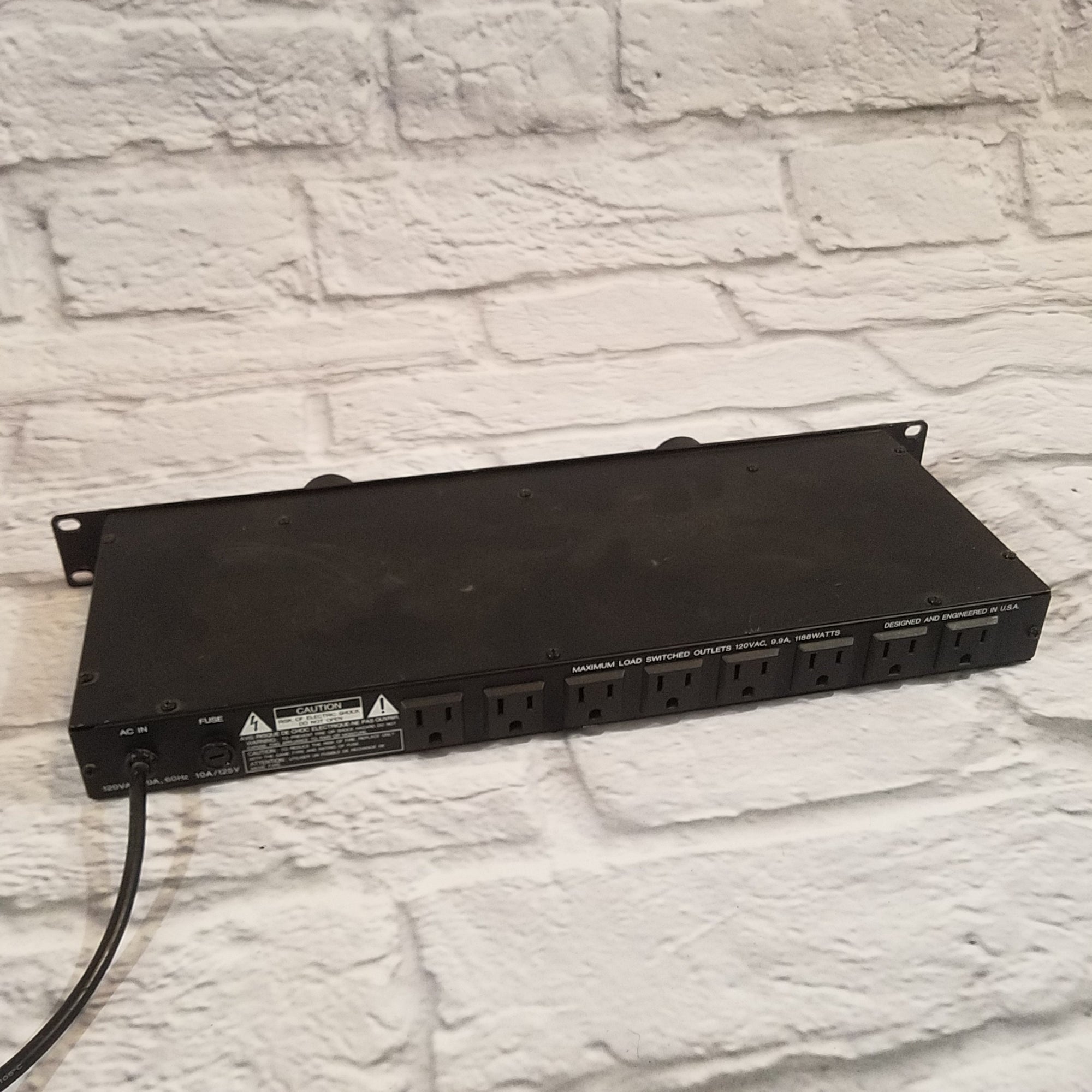 Gemni PL-9 Power Conditioner