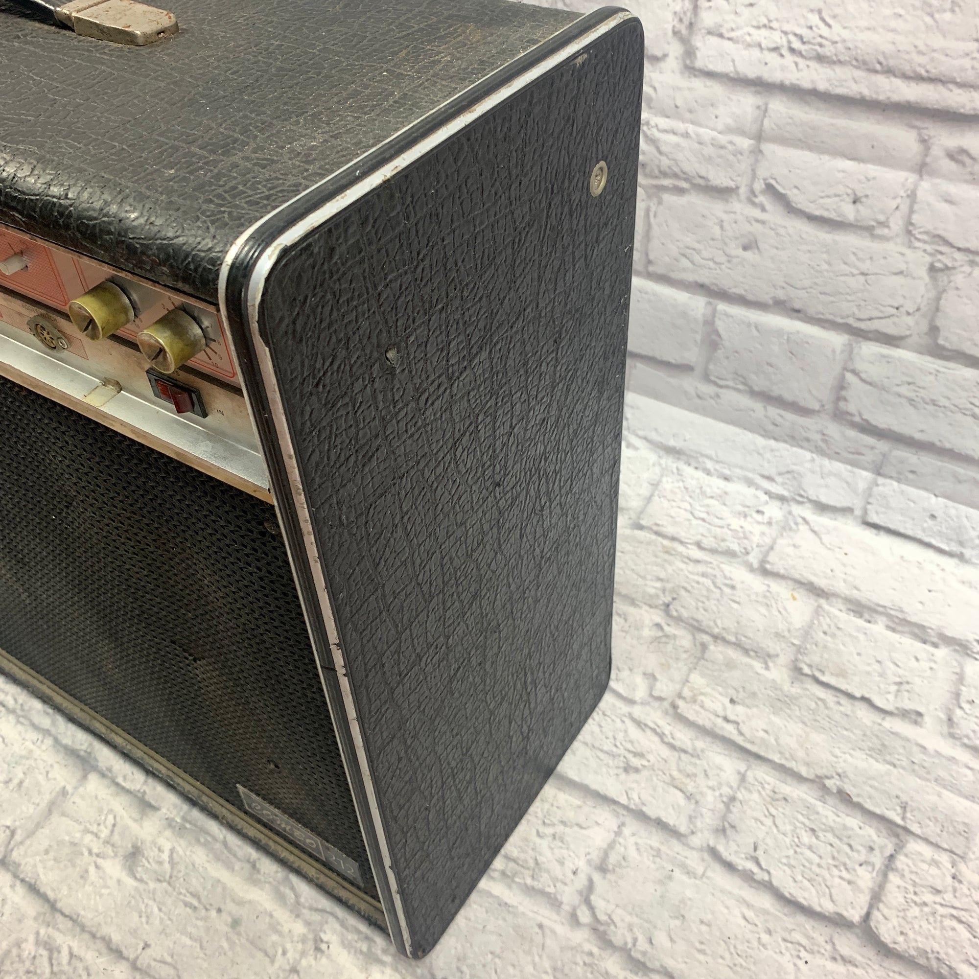 HH Electronics V-S Musician 100W Guitar Combo