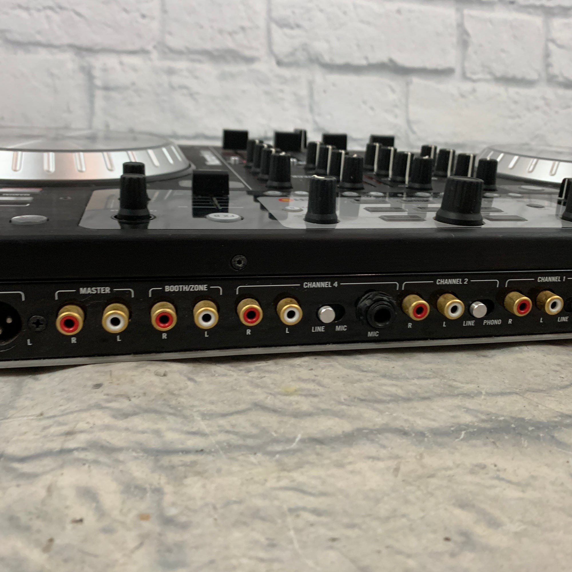 Numark NS6 Digital DJ Controller Serato AS IS