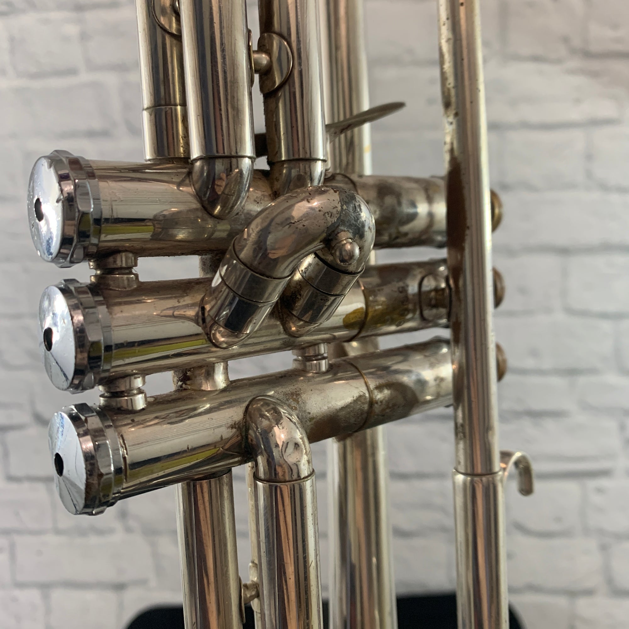 Capri by Getzen 590 Trumpet w/ Case - Evolution Music